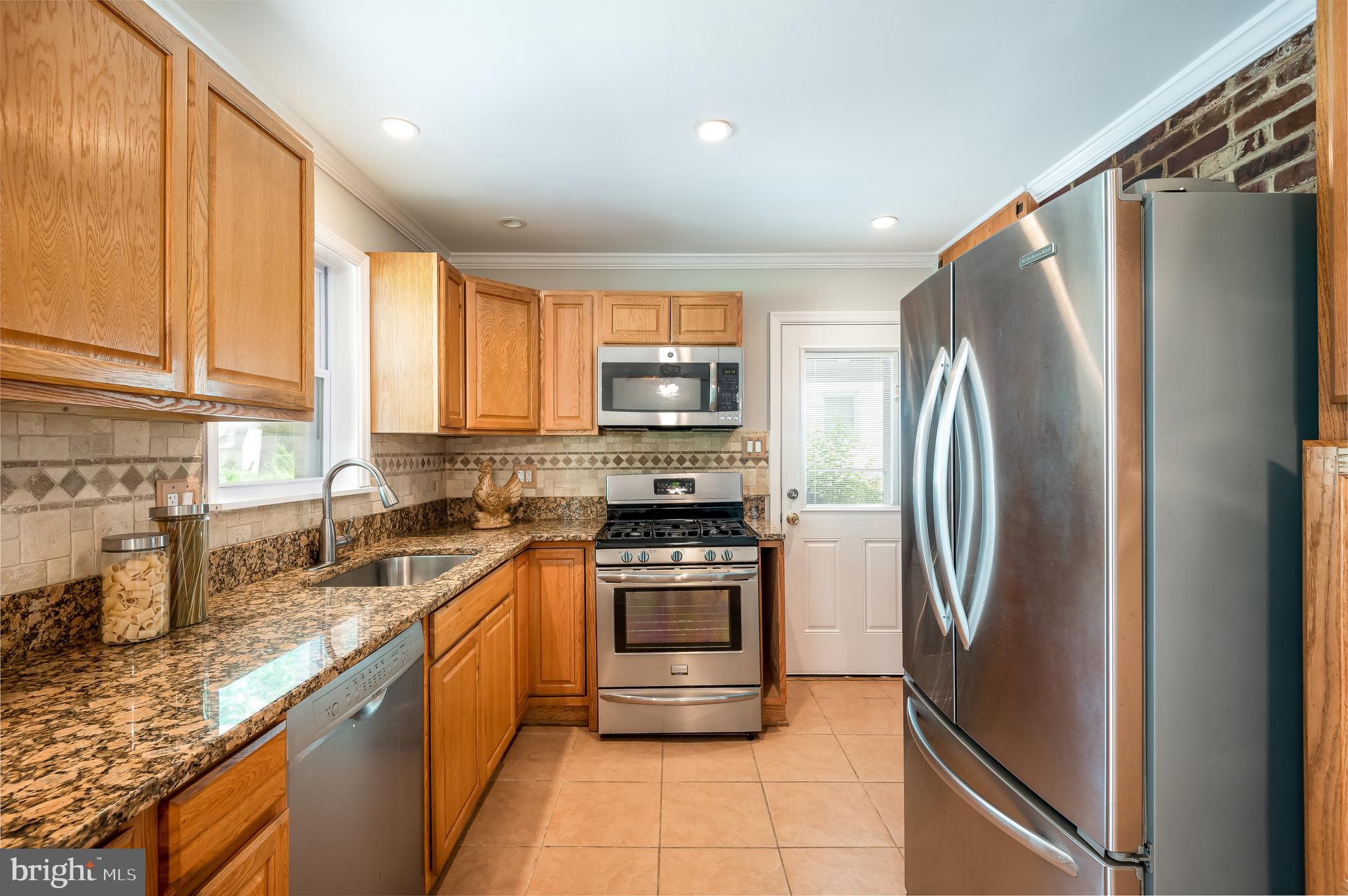 NORTH SPRINGFIELD - Residential