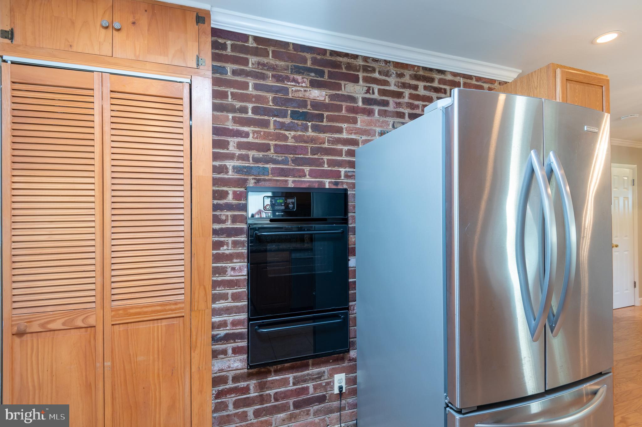 NORTH SPRINGFIELD - Residential