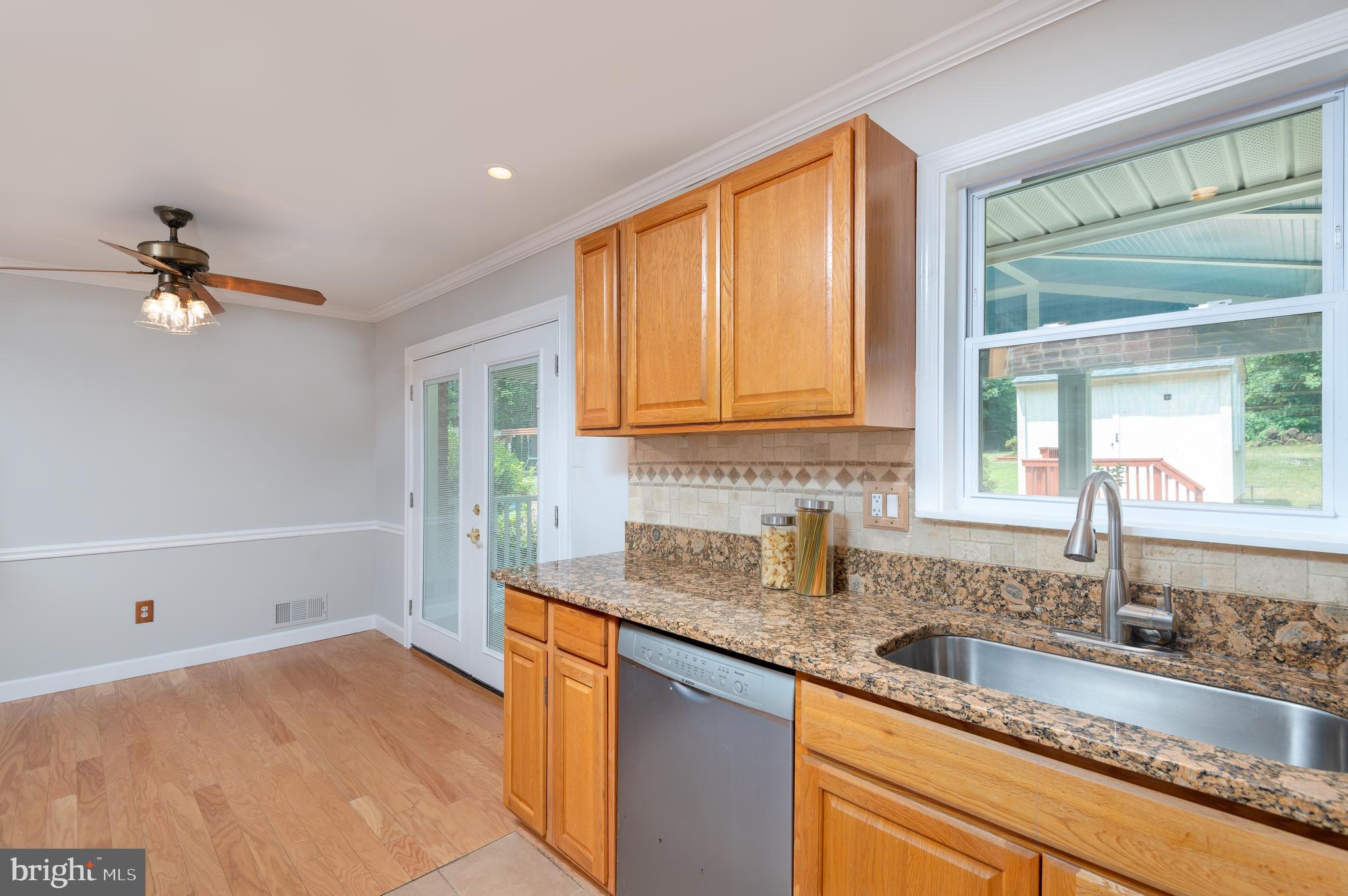 NORTH SPRINGFIELD - Residential