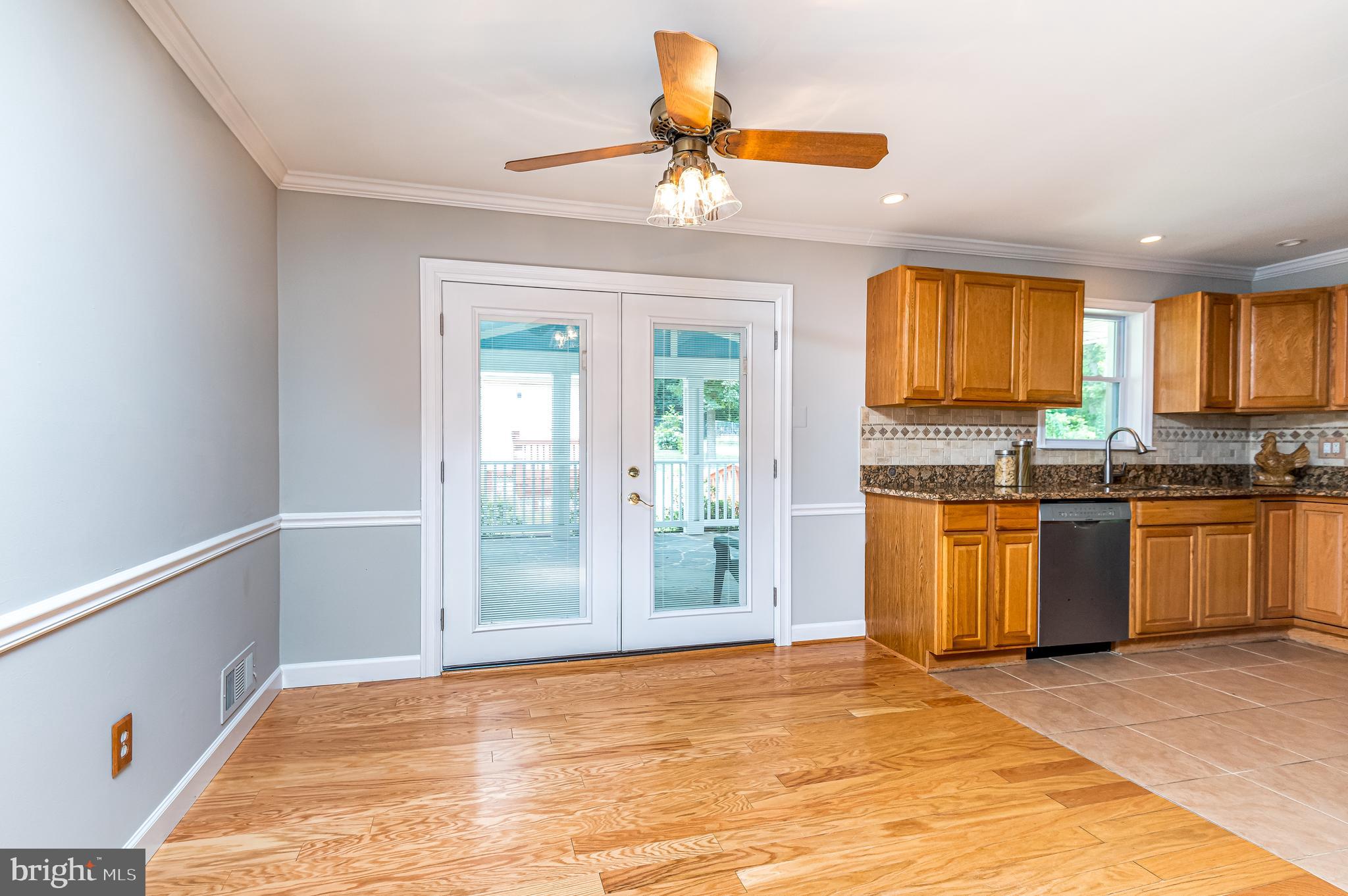 NORTH SPRINGFIELD - Residential