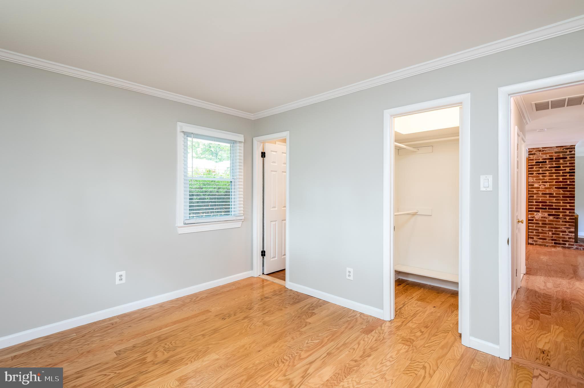 NORTH SPRINGFIELD - Residential