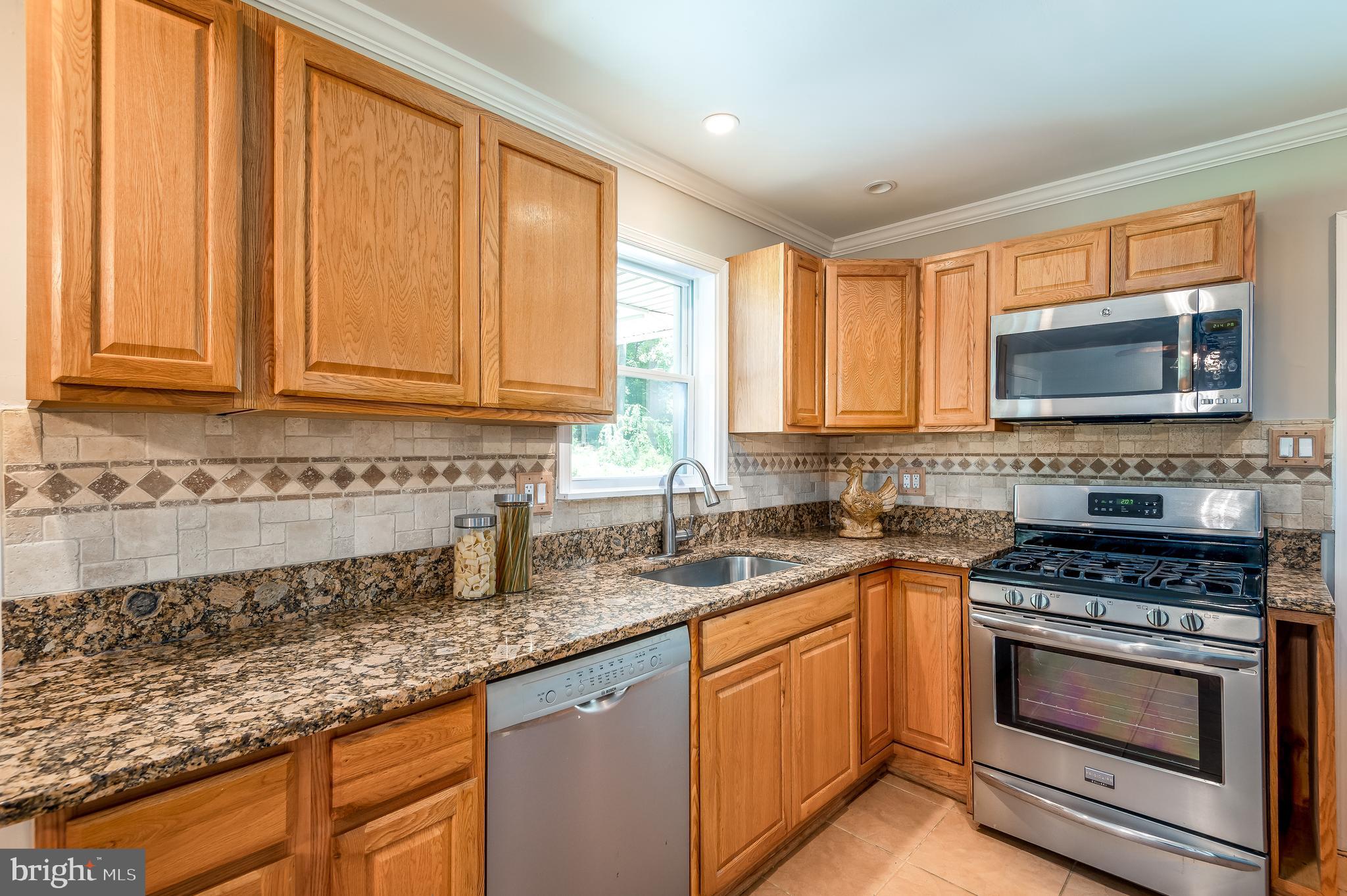 NORTH SPRINGFIELD - Residential