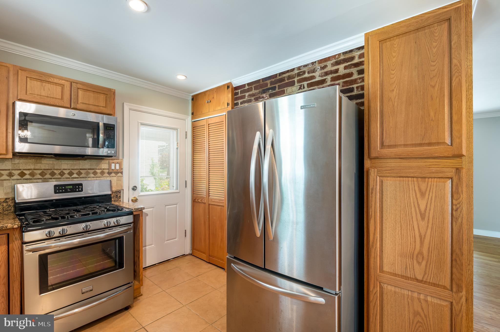 NORTH SPRINGFIELD - Residential