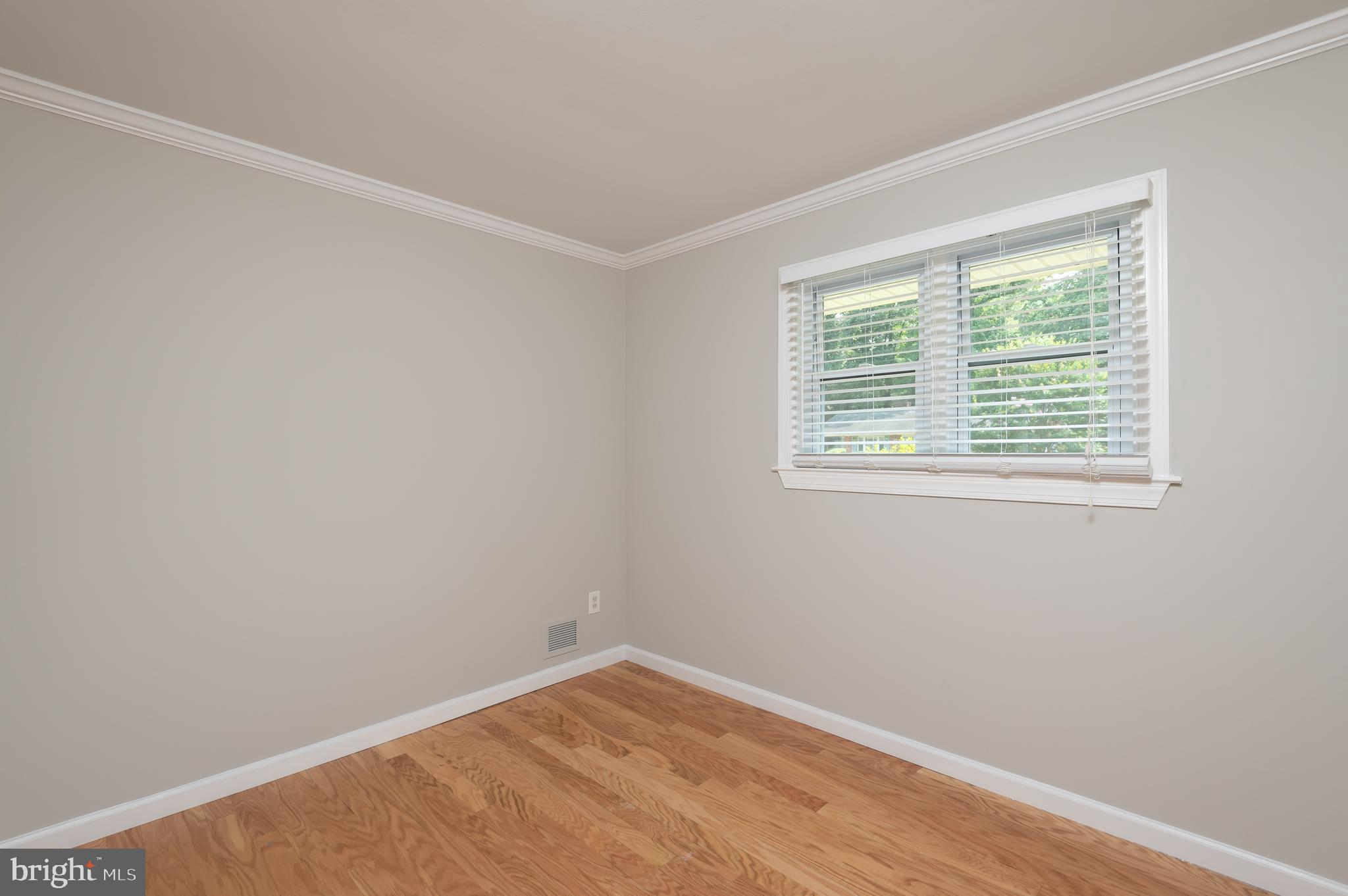 NORTH SPRINGFIELD - Residential