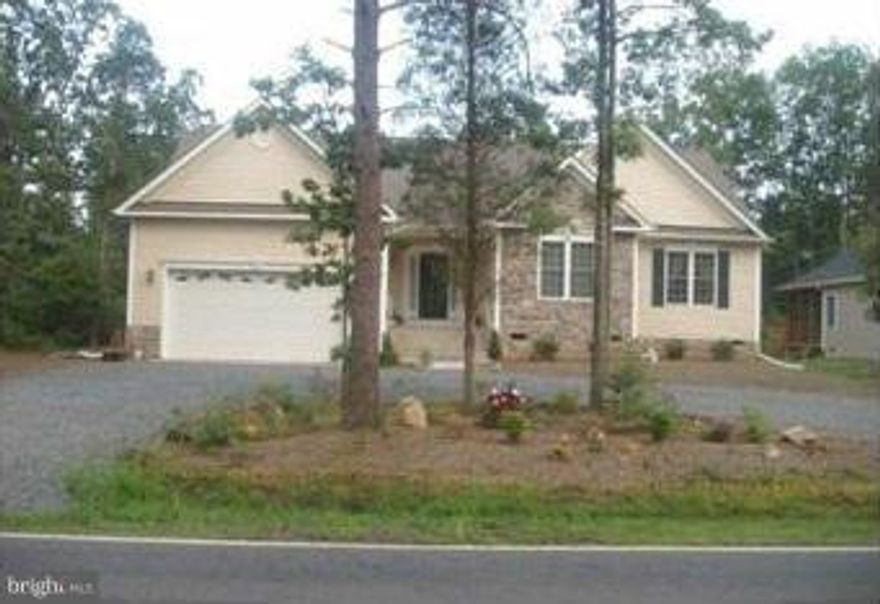 Ready for immediate move it! This custom build 3 bed 2 bath rambler features many features not seen in the average home. Beautiful crown molding, shadow boxes in living room, cathedral ceilings, architectural columns in foyer, gleaming hardwood floors, gas fireplace, more! Enjoy quiet mornings in the sun-room or relax in the Jacuzzi tub. Come see what Lake of the Woods has to offer.