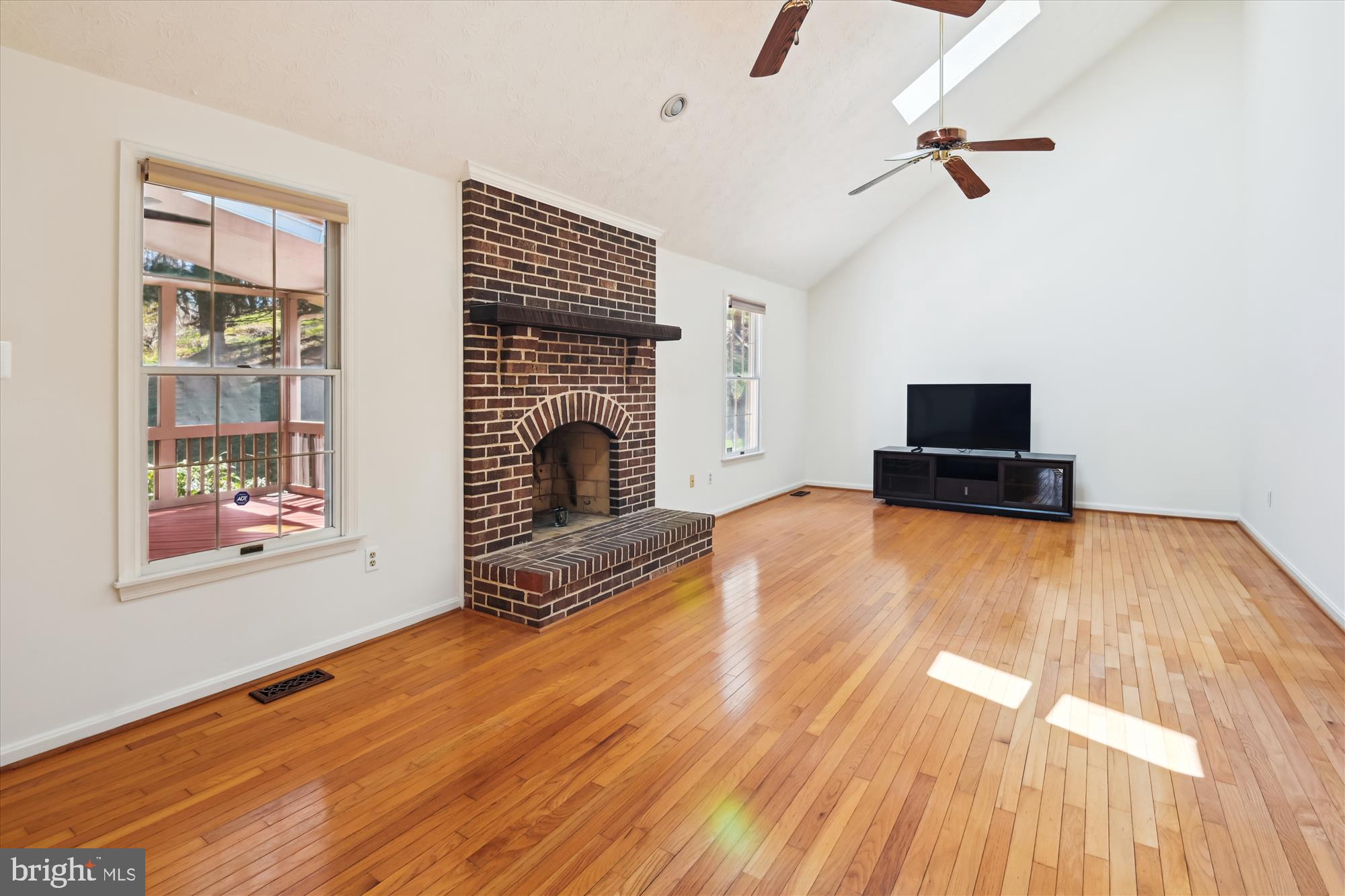 FONT HILL - Residential