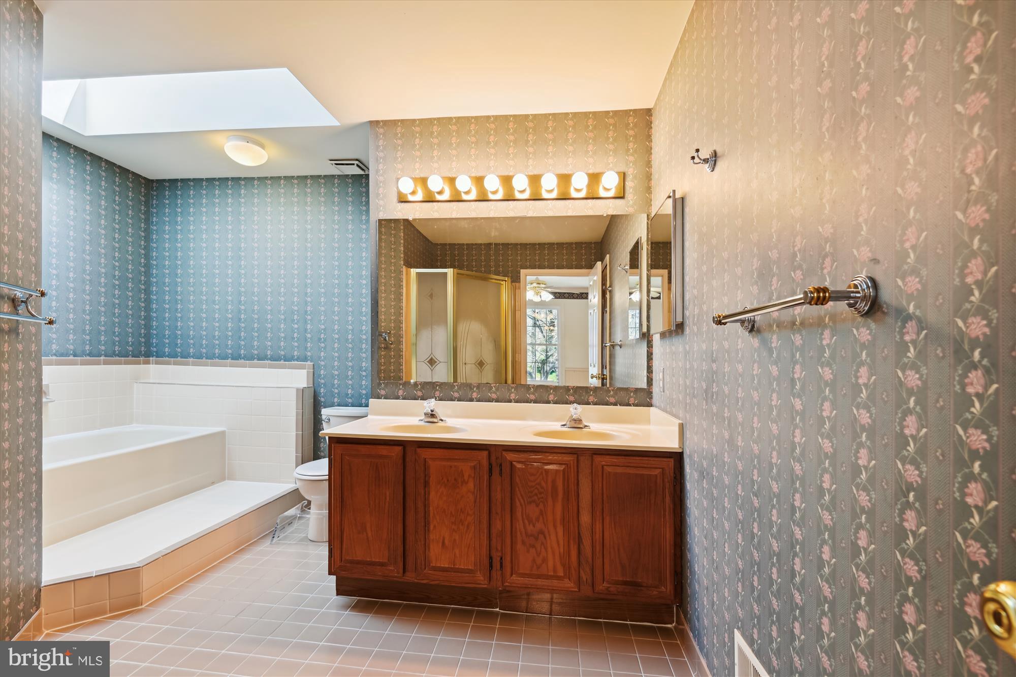 FONT HILL - Residential