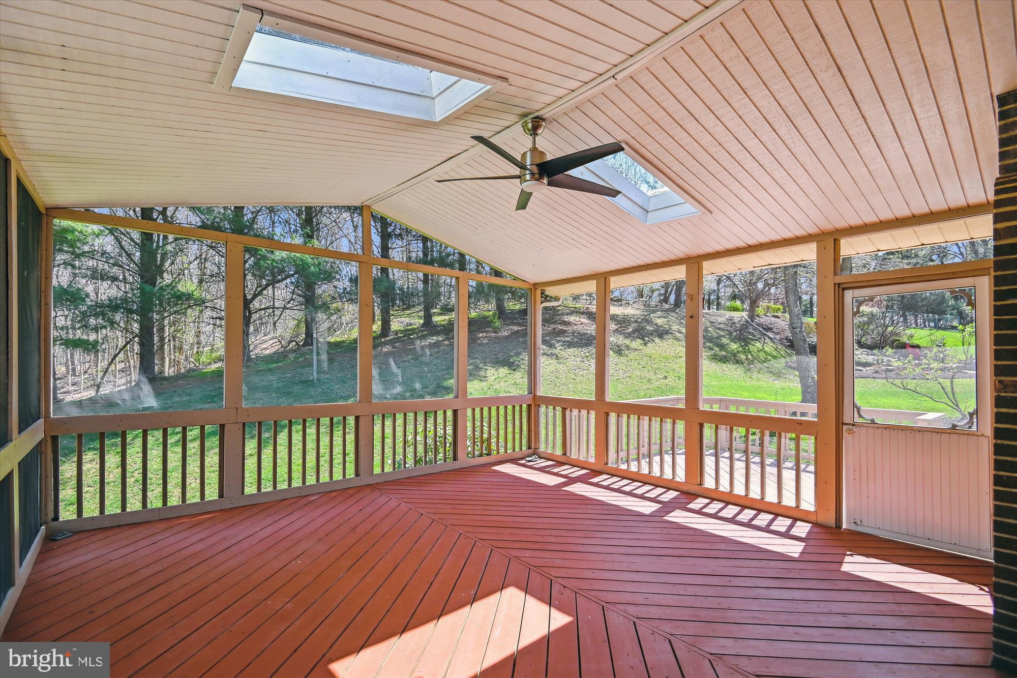 FONT HILL - Residential