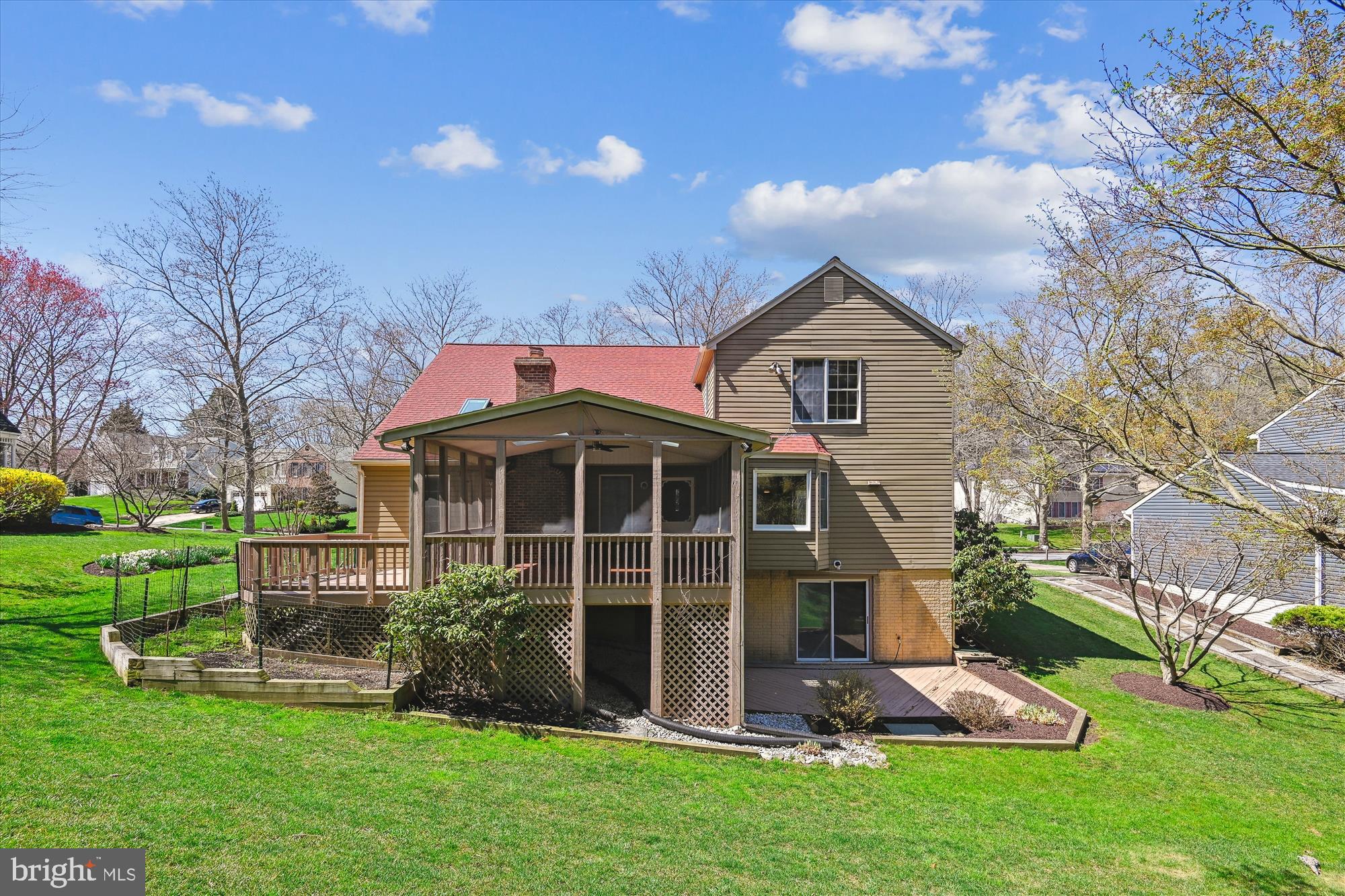 FONT HILL - Residential