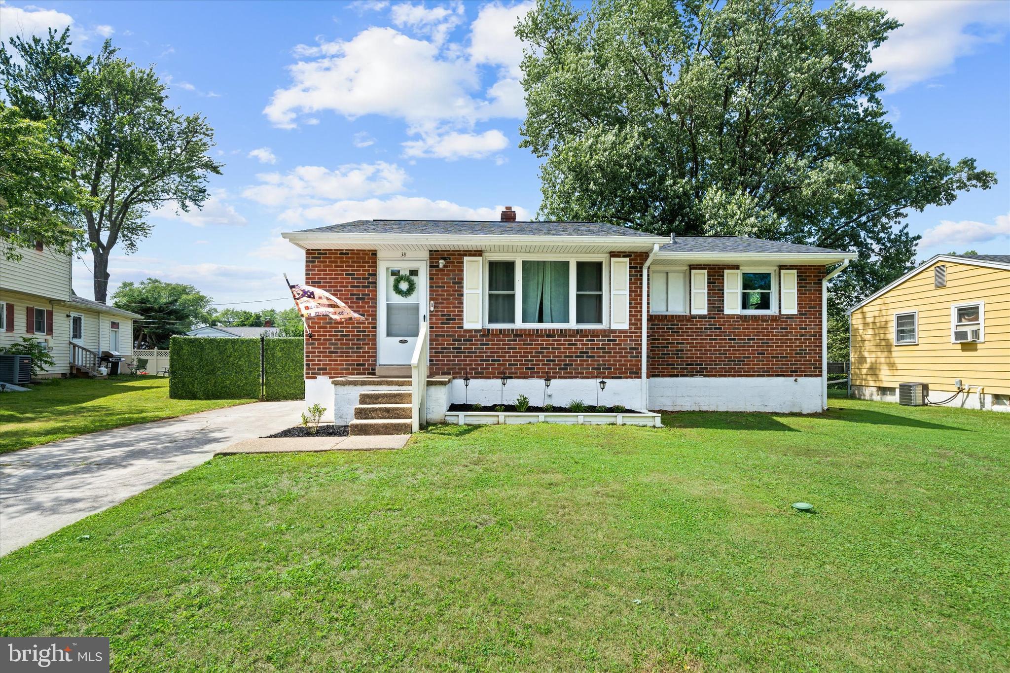 38 GREENRIDGE ROAD