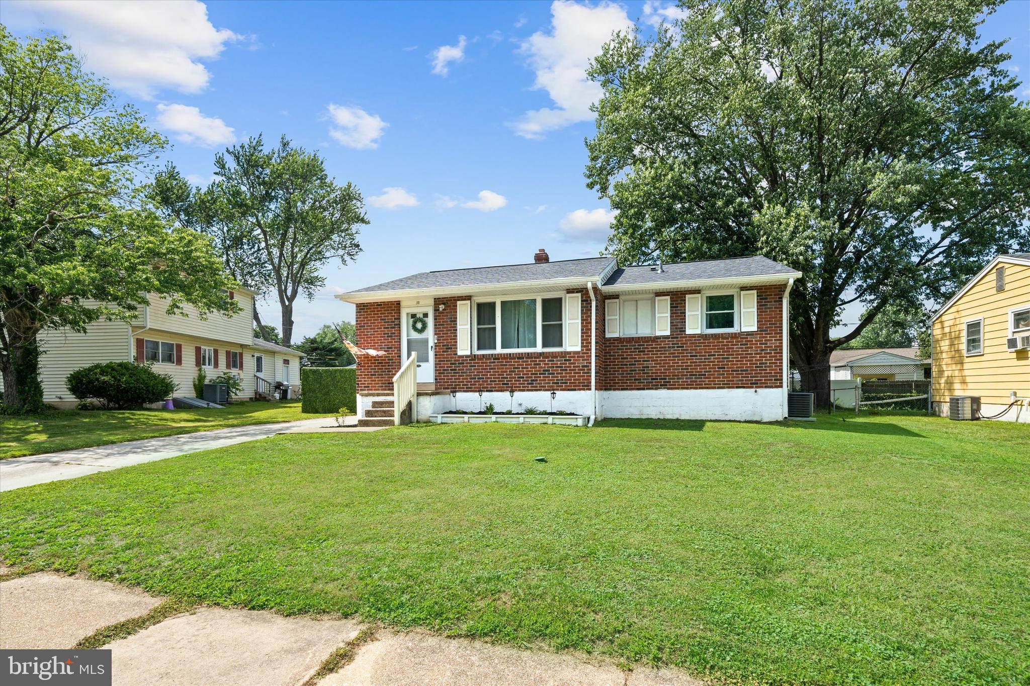 38 GREENRIDGE ROAD