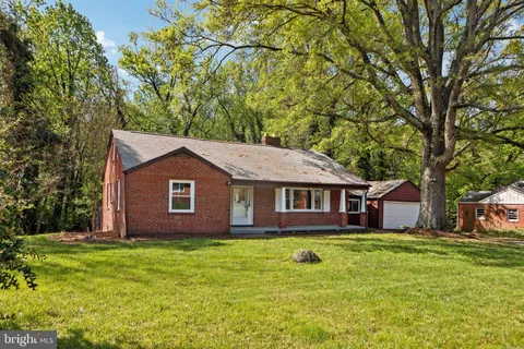 5113 Yorkville Road, Temple Hills, MD MLS: MDPG2149468