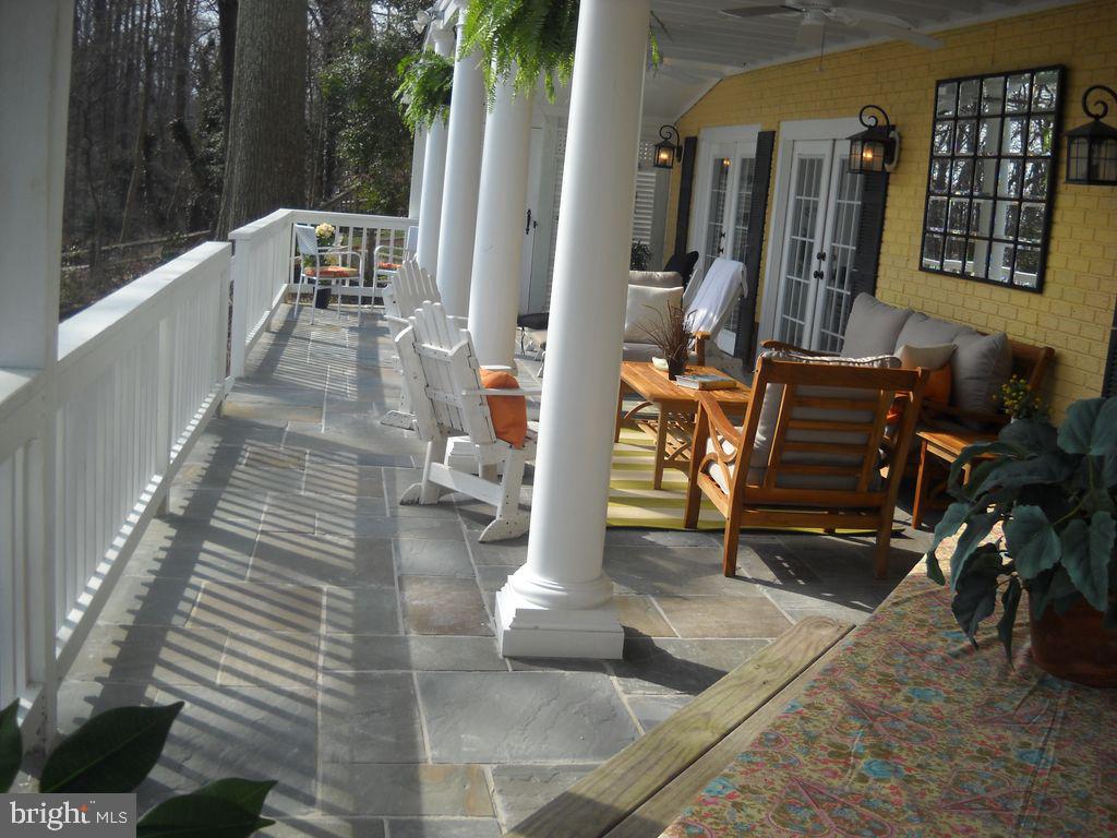 BAY HIGHLANDS - Residential