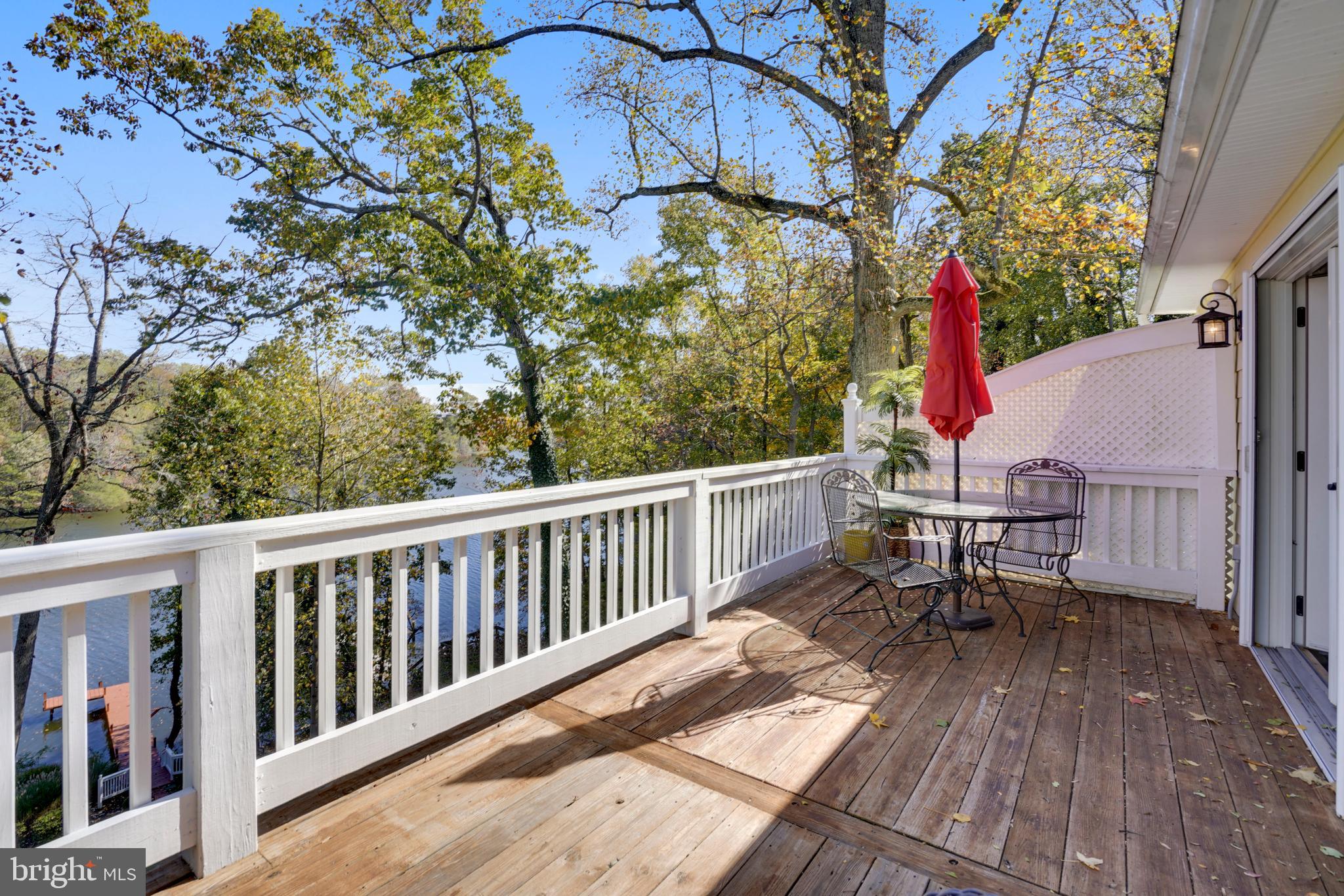 BAY HIGHLANDS - Residential