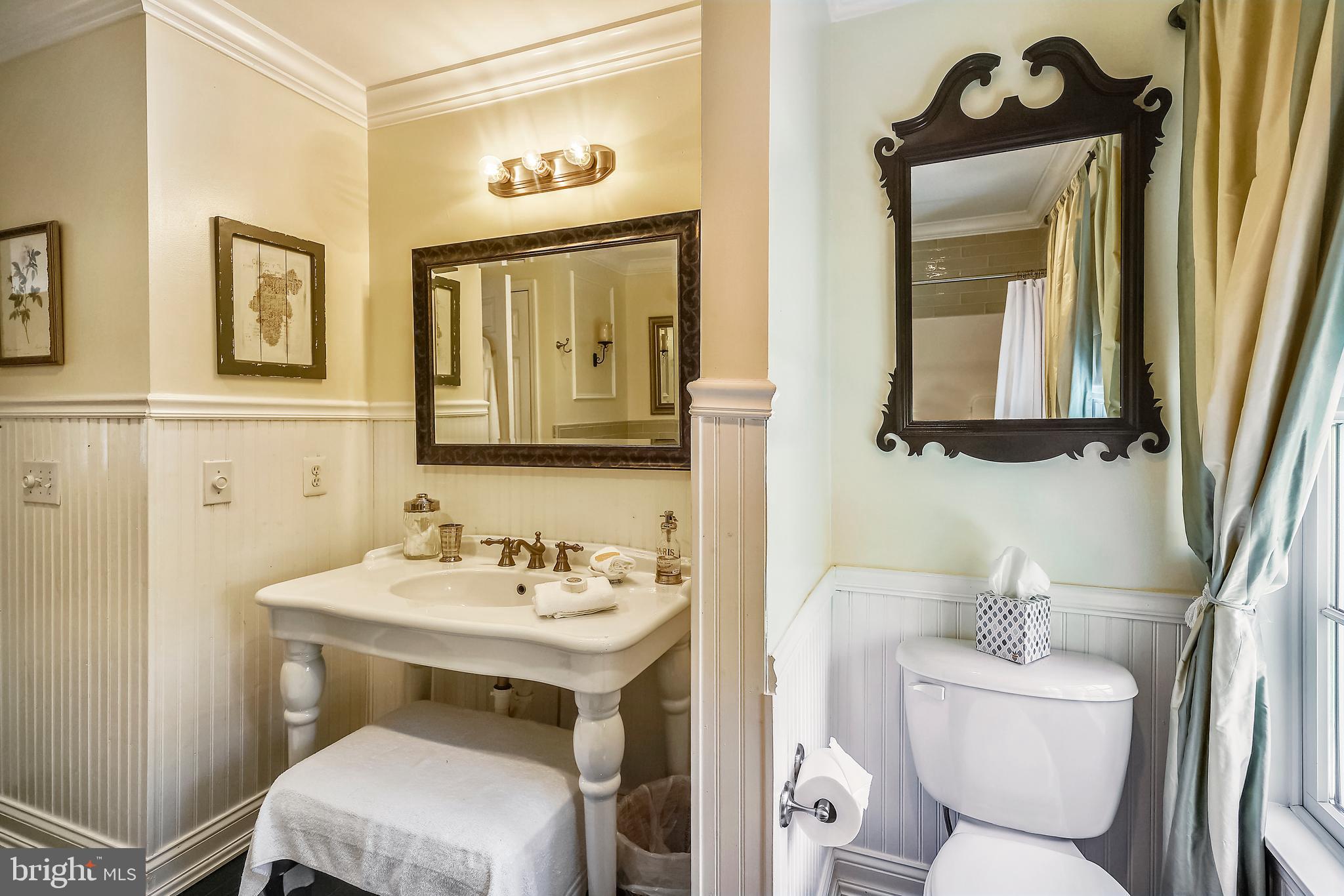 BAY HIGHLANDS - Residential