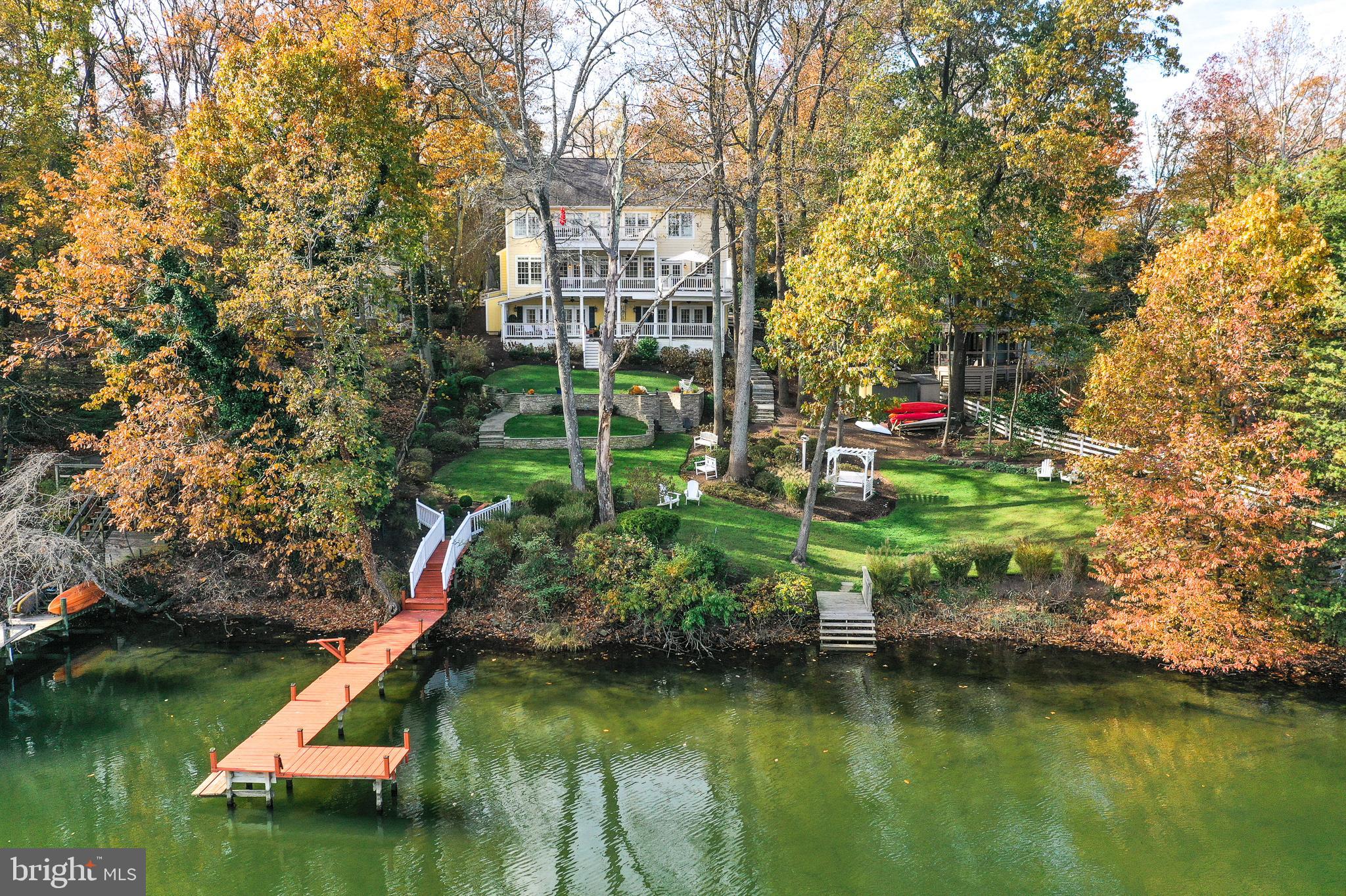 BAY HIGHLANDS - Residential