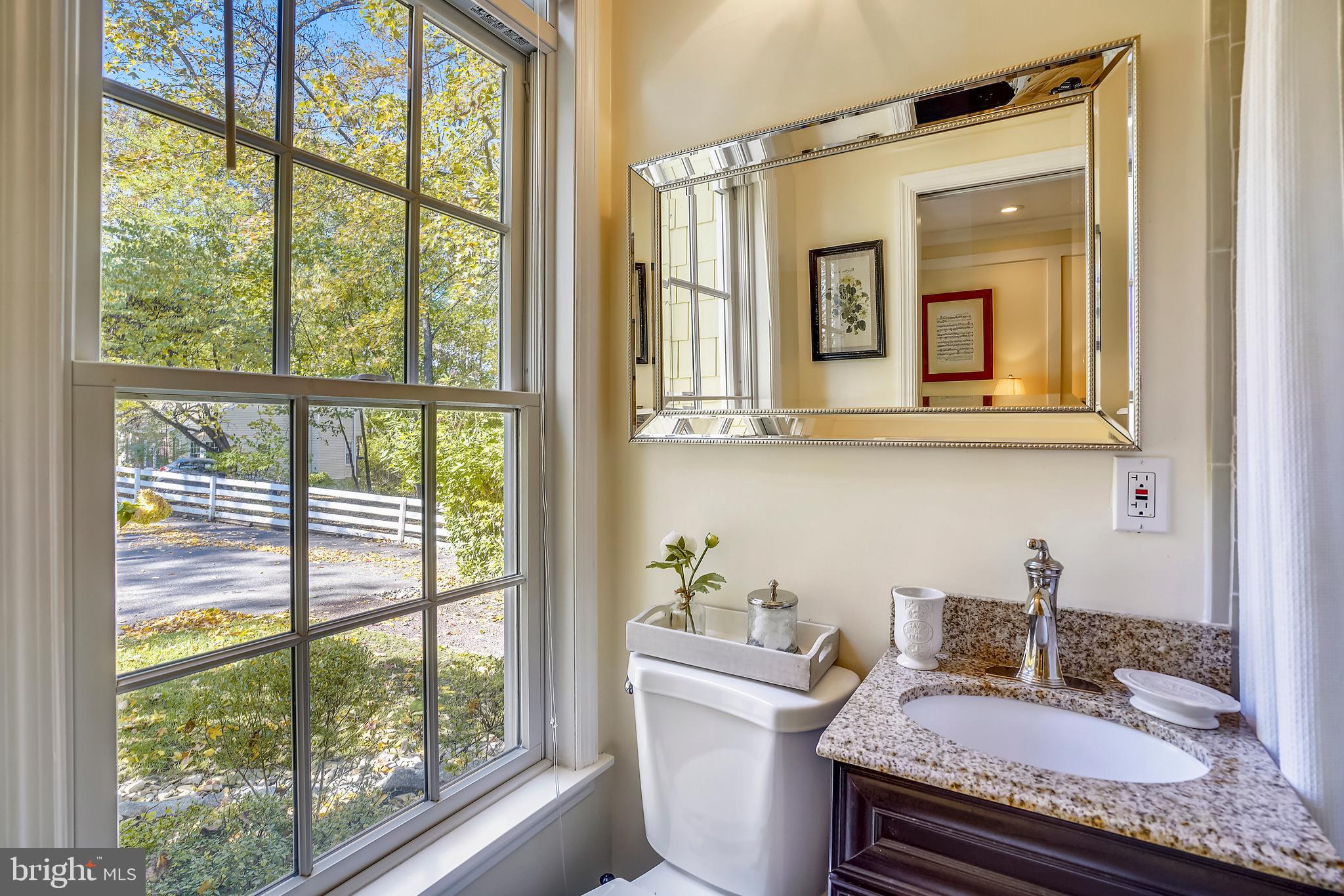 BAY HIGHLANDS - Residential