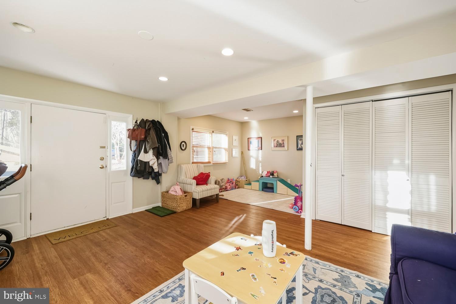 WESTBRIAR - Residential