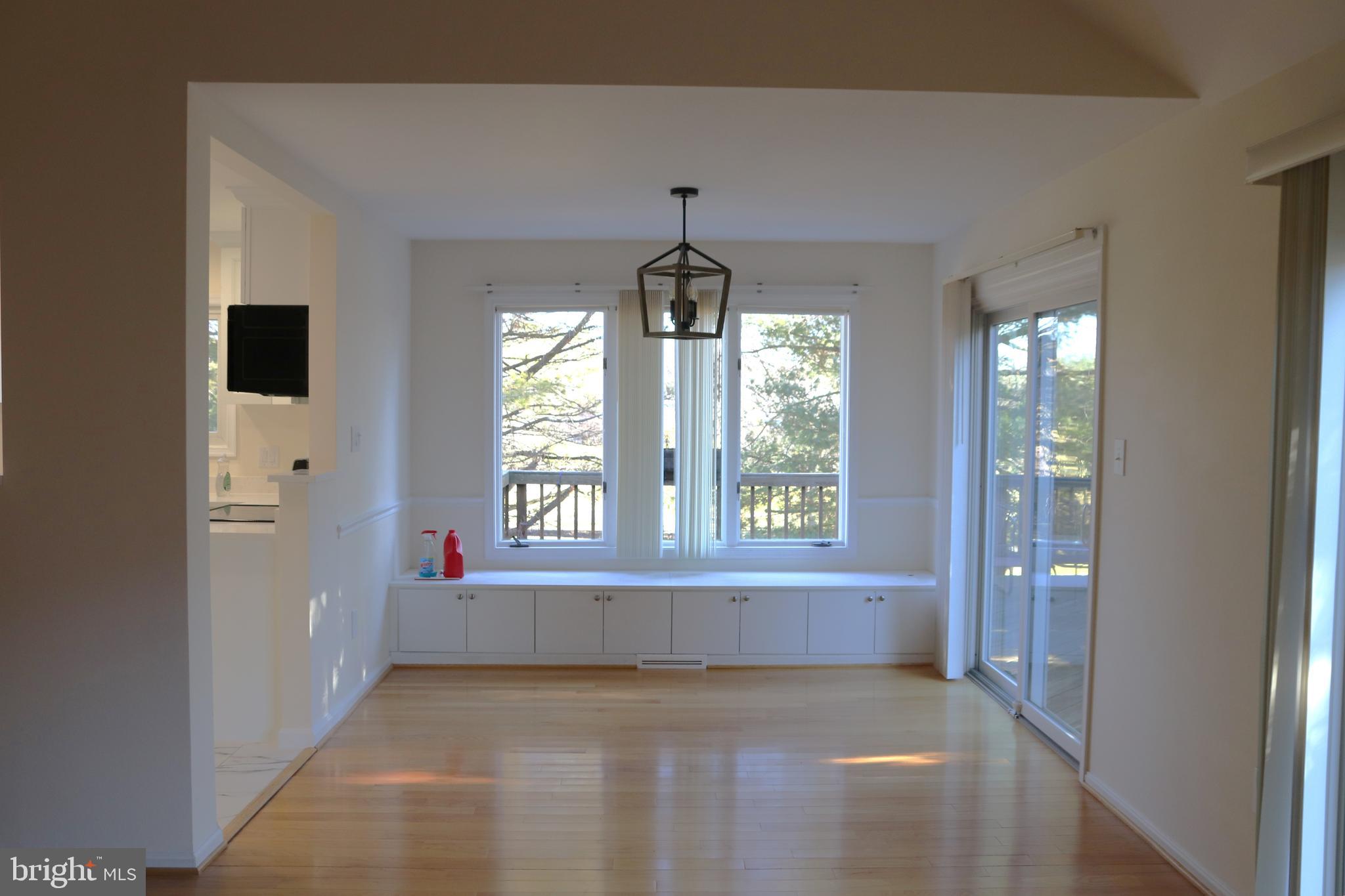 4507 HIGHLAND GREEN COURT