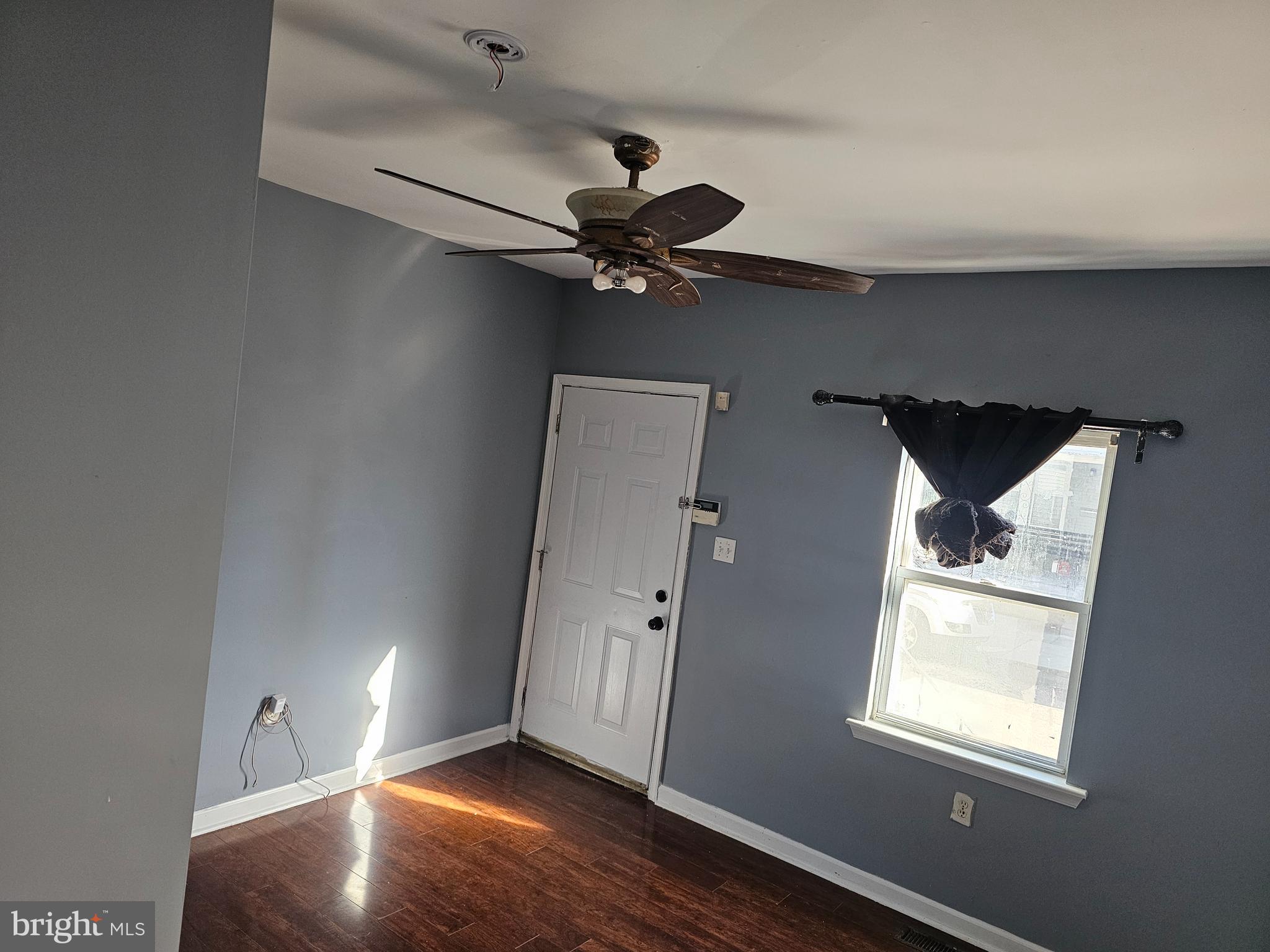 249 E SHARPNACK STREET