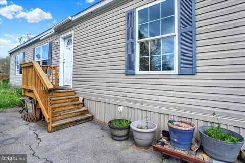 55 BIRCH LANE COLUMBIA PA 17512