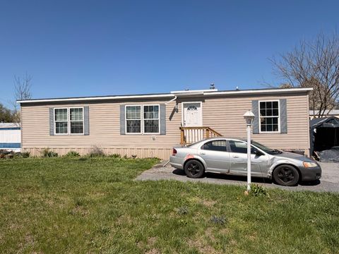 55 BIRCH LANE COLUMBIA PA 17512
