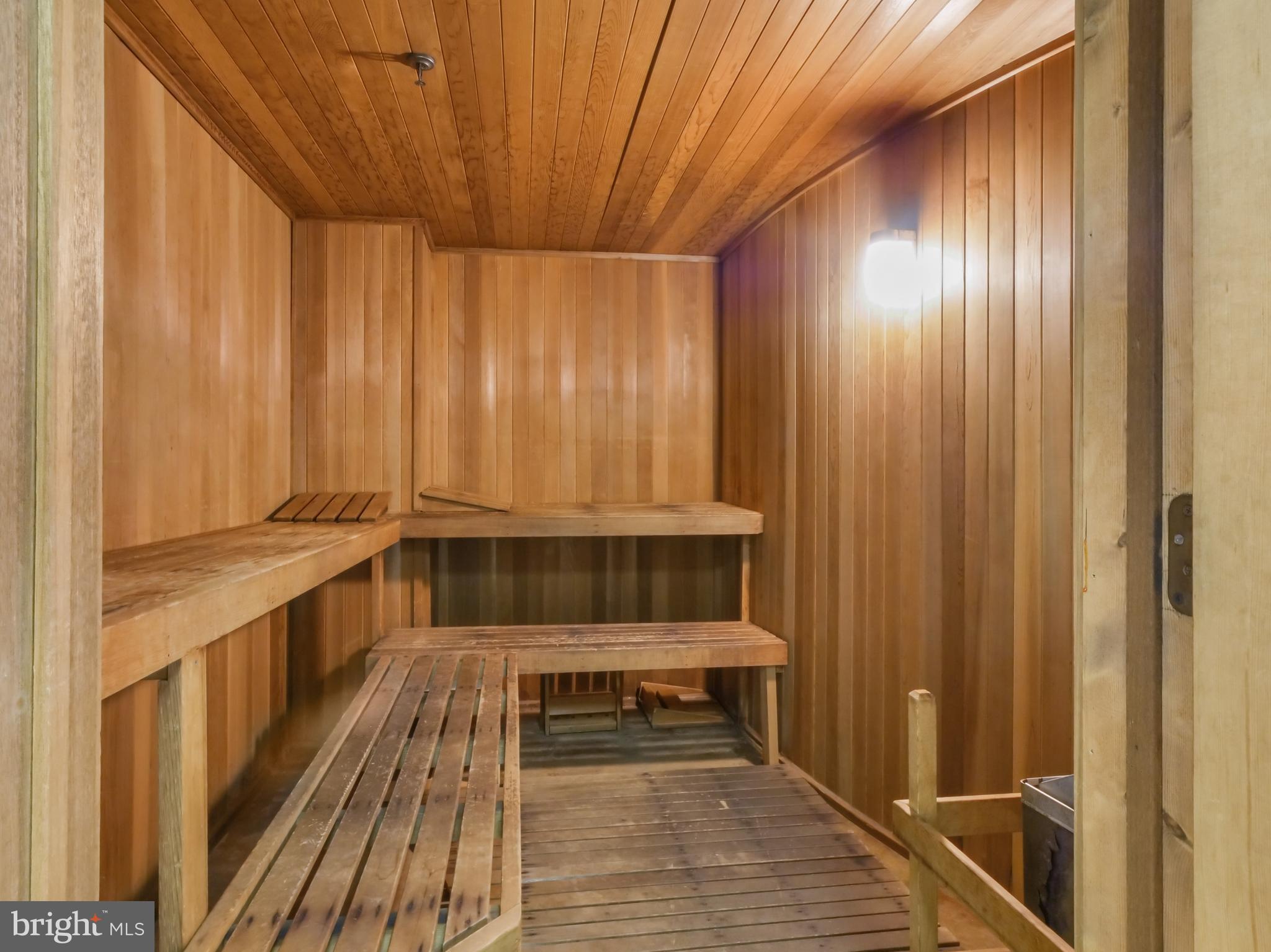 CRYSTAL PARK - Residential