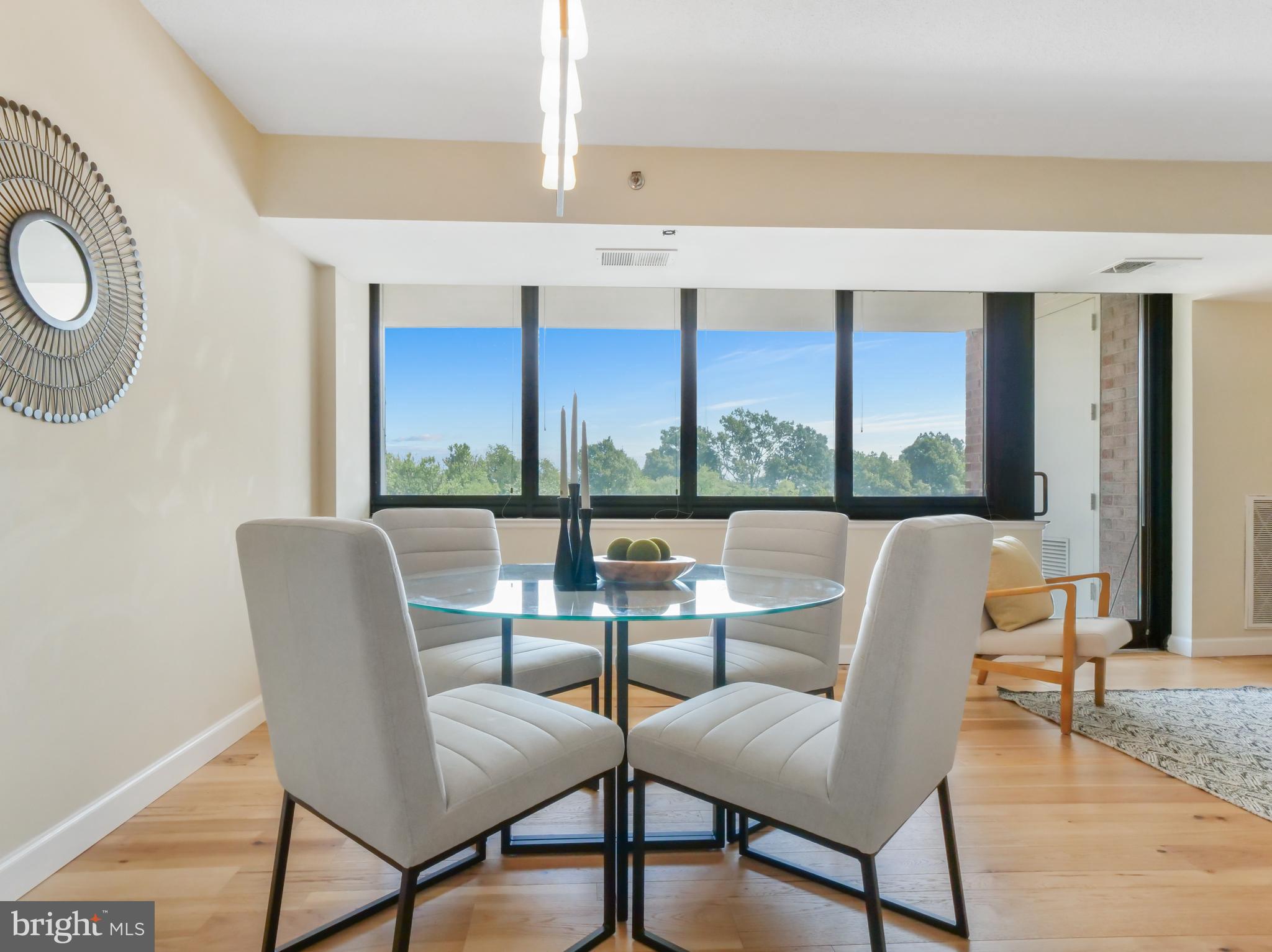 CRYSTAL PARK - Residential