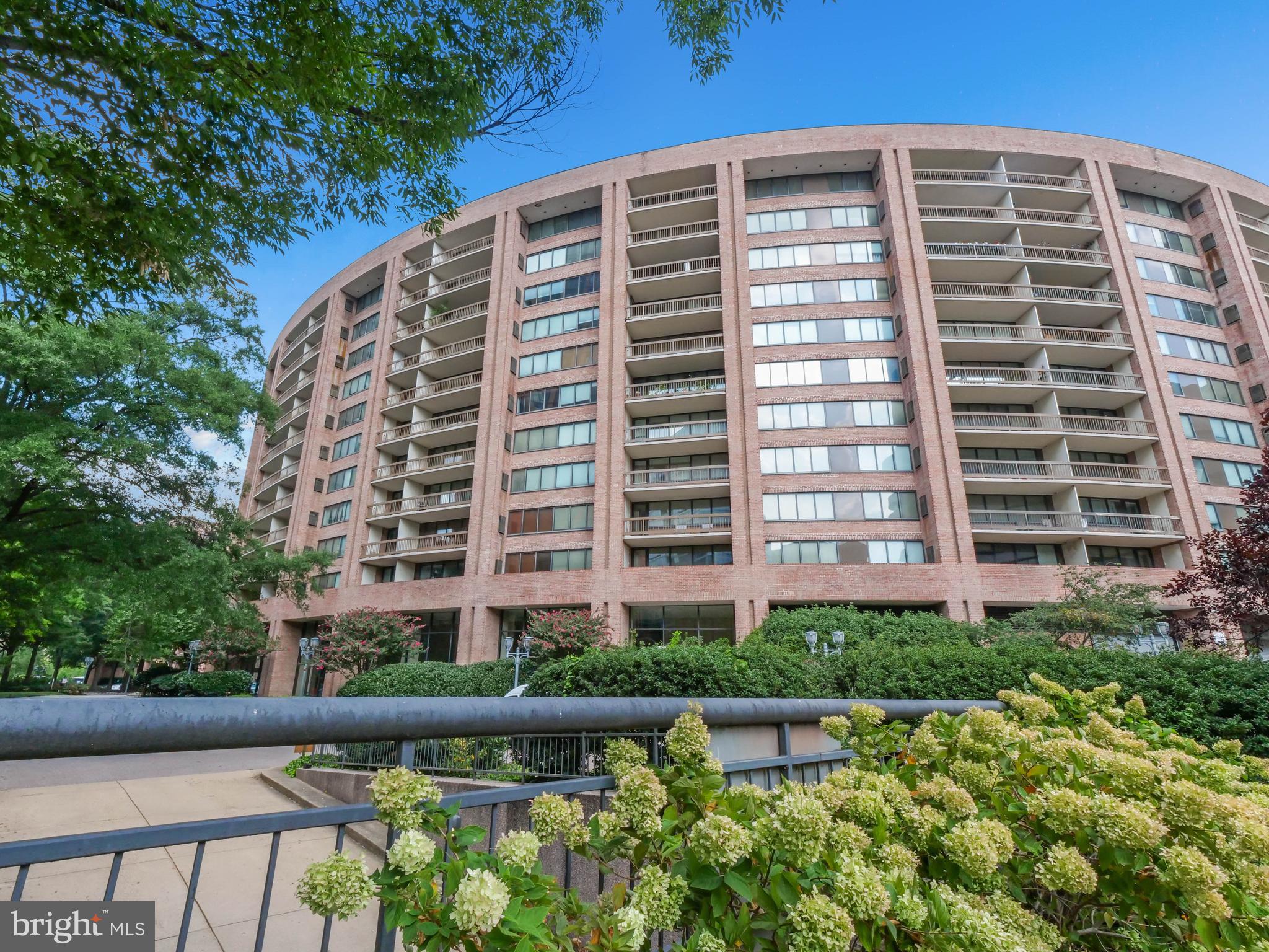 CRYSTAL PARK - Residential