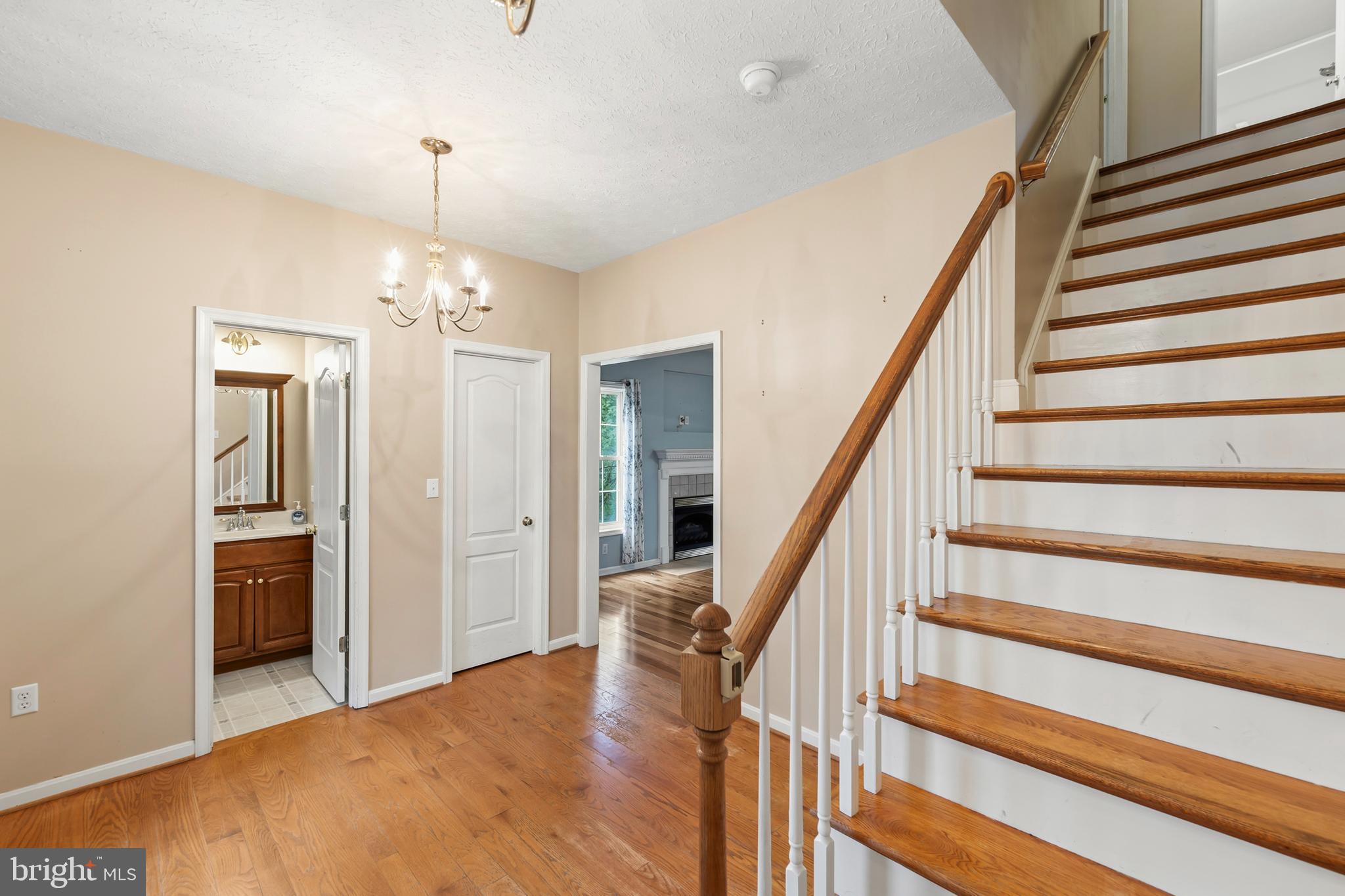 47 ANSLEY COURT