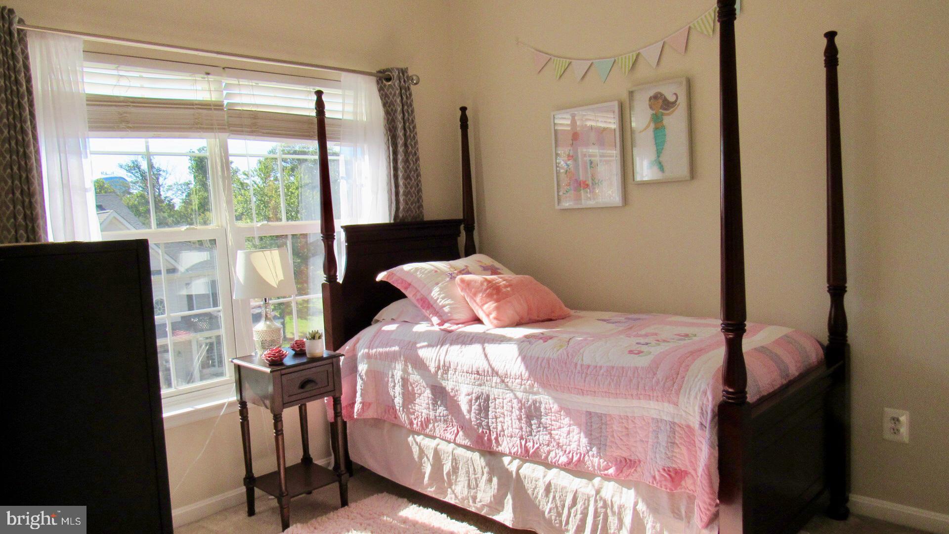 BRAEMAR-TARTAN VILLAGE - Residential Lease