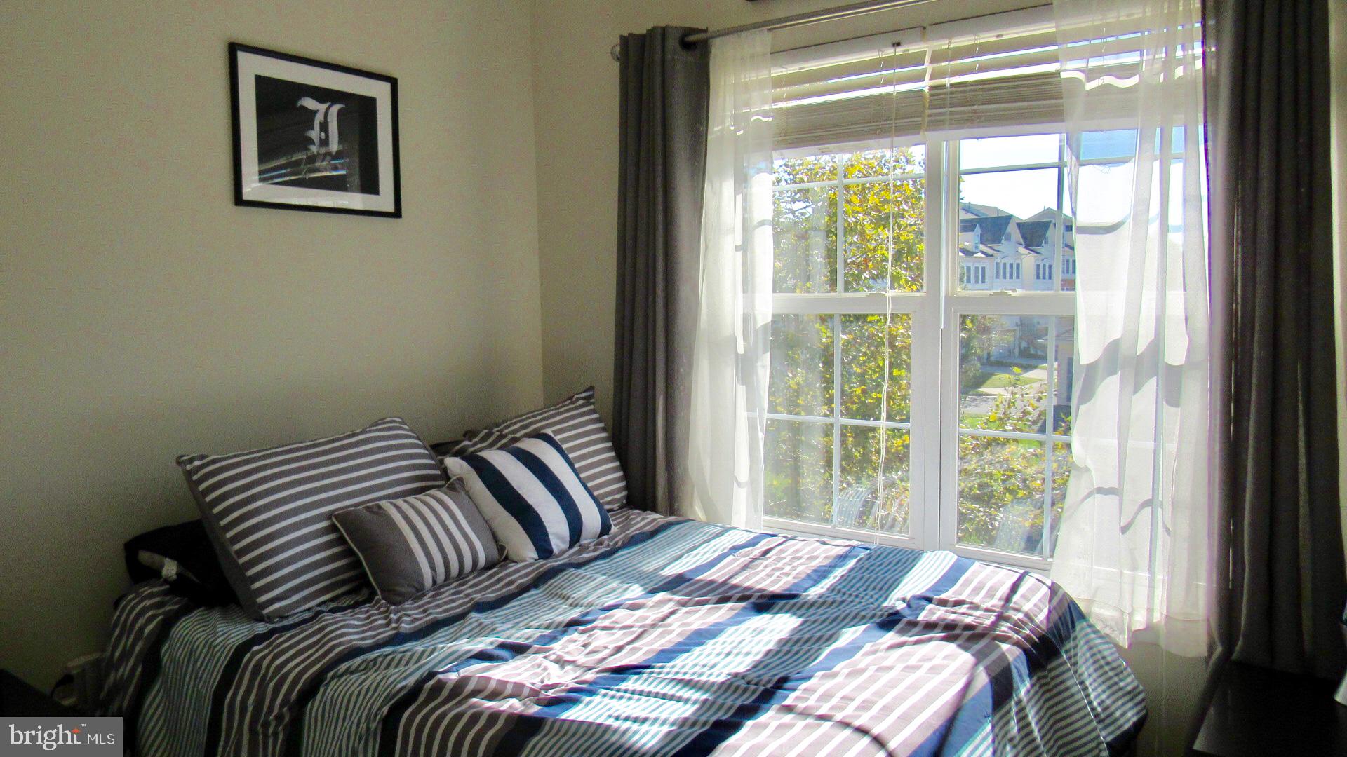 BRAEMAR-TARTAN VILLAGE - Residential Lease