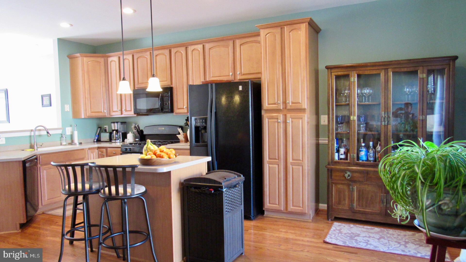BRAEMAR-TARTAN VILLAGE - Residential Lease