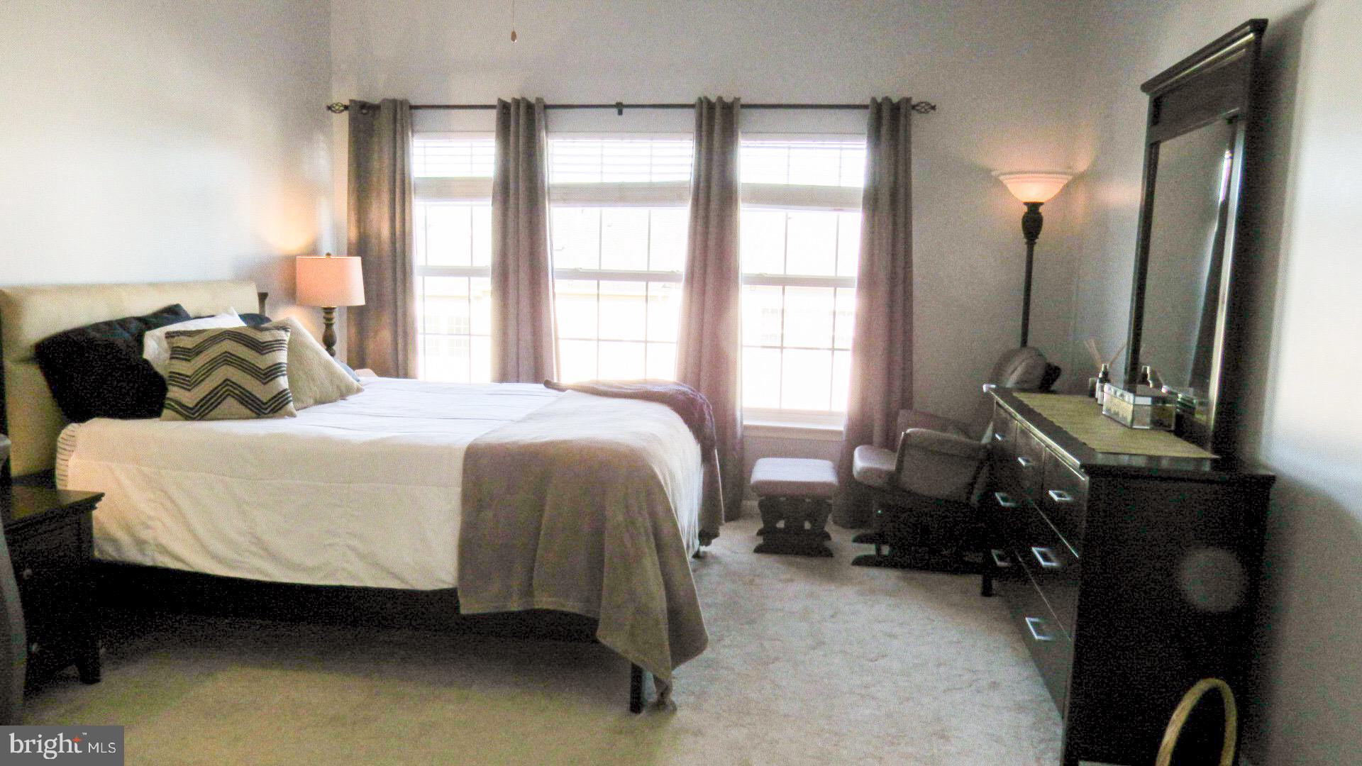BRAEMAR-TARTAN VILLAGE - Residential Lease