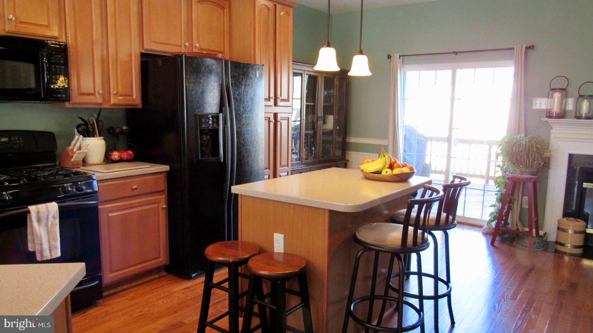 BRAEMAR-TARTAN VILLAGE - Residential Lease