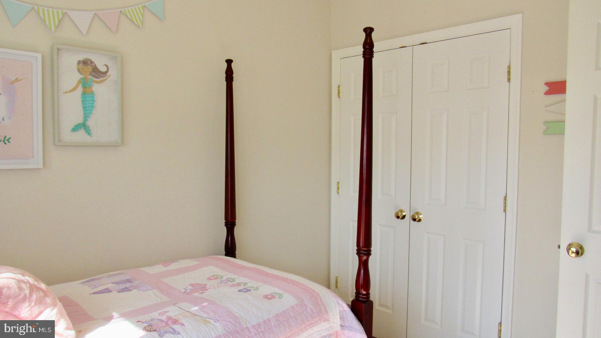 BRAEMAR-TARTAN VILLAGE - Residential Lease