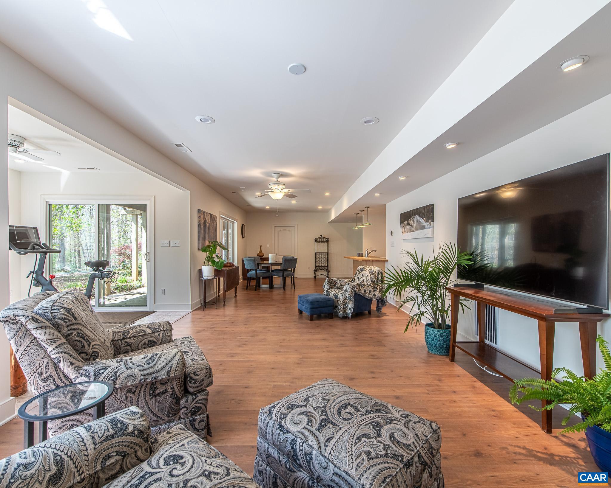 VALMONT ESTATES - Residential