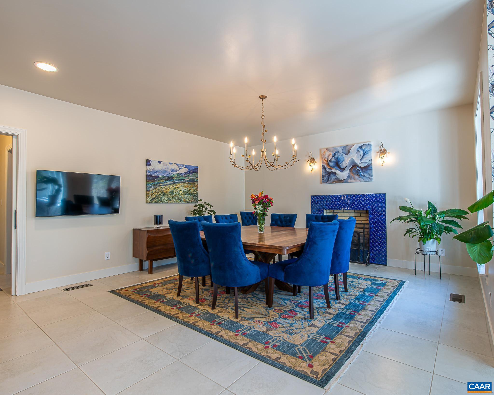 VALMONT ESTATES - Residential