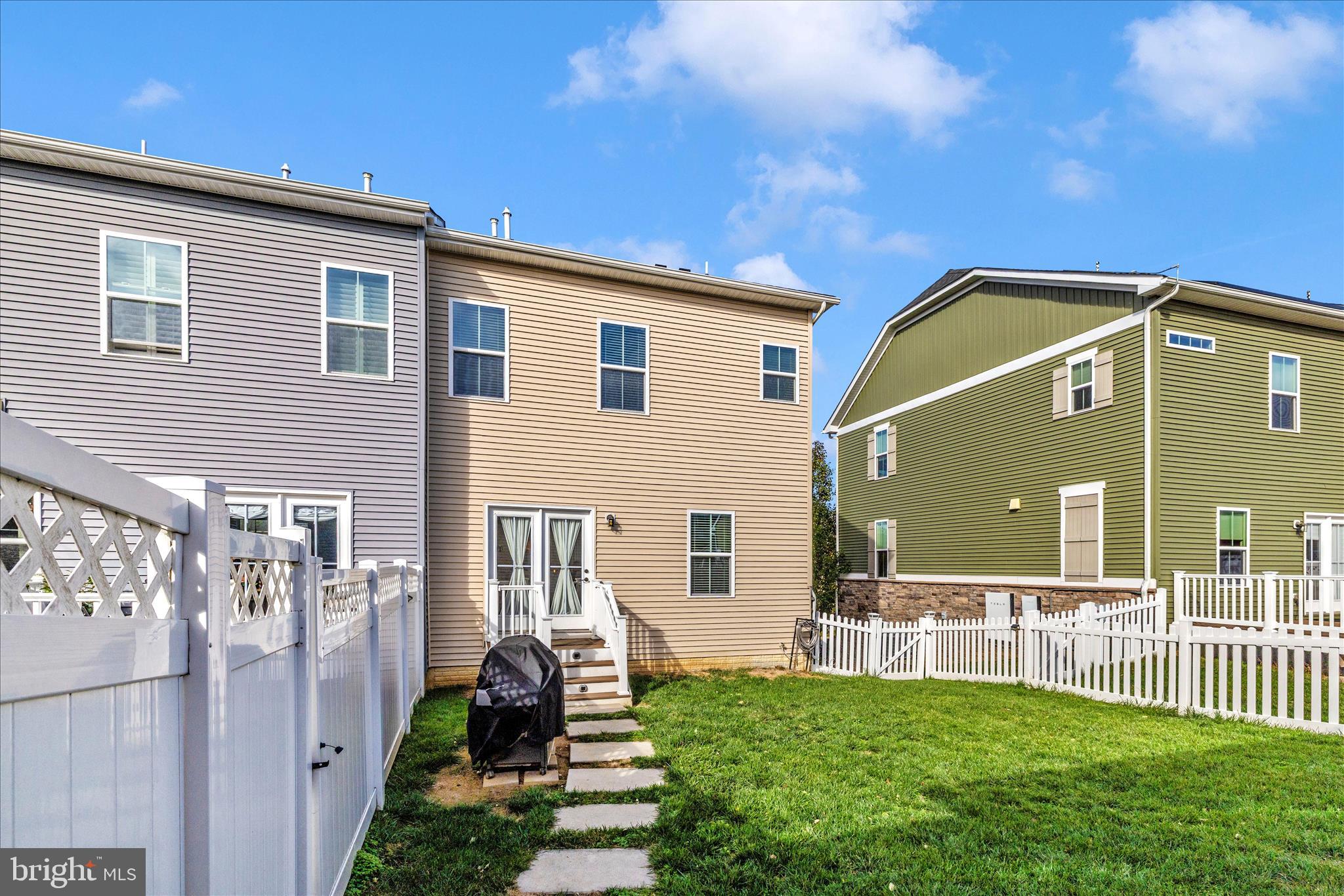 BRUNSWICK CROSSING - Residential