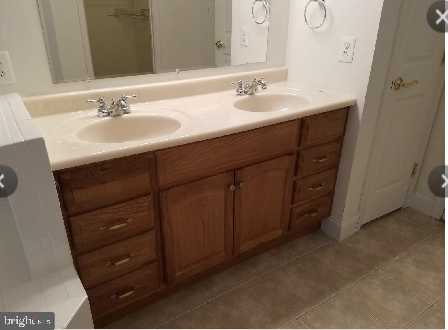 DALE CITY - Residential Lease