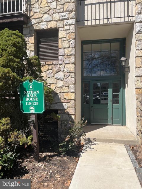 Photo of 124 Drummers Lane #124, WAYNE, PA 19087 (MLS # PACT2121080)