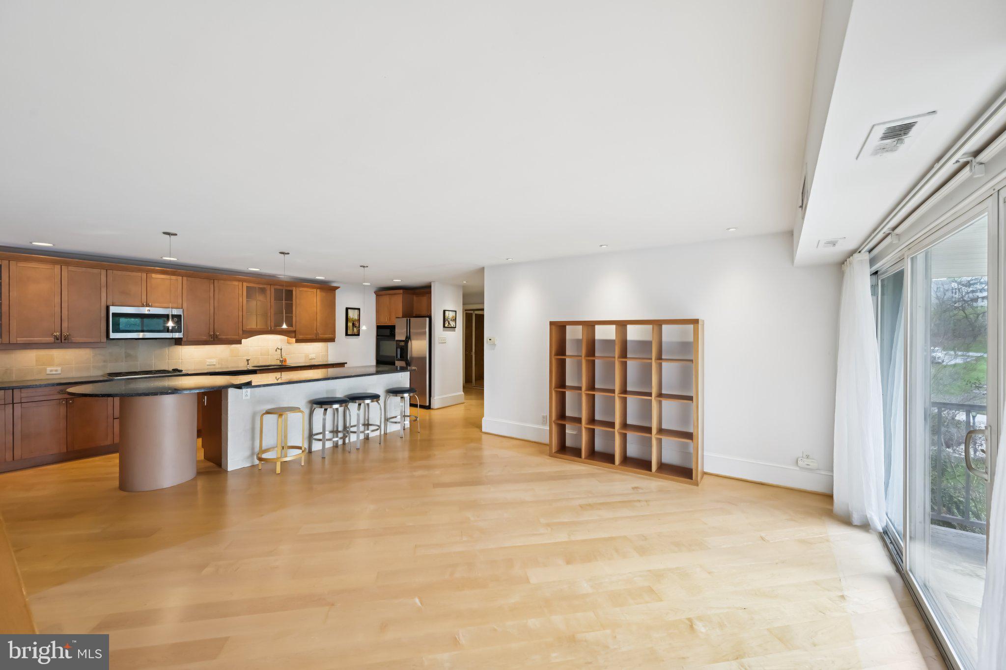 GLENHARDIE CONDOS - Residential