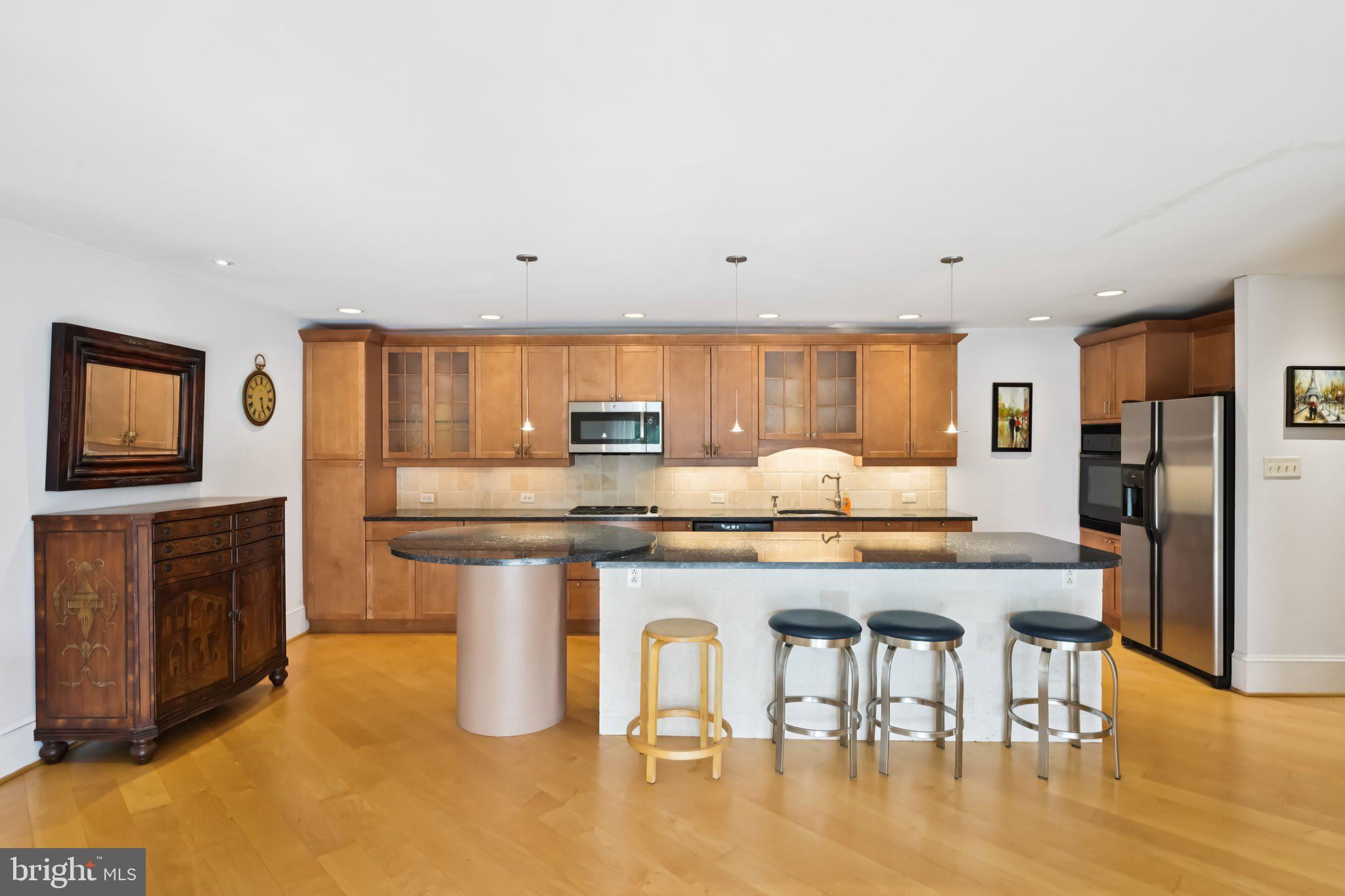 GLENHARDIE CONDOS - Residential