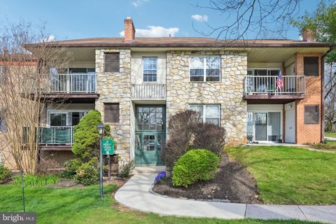 Condo For Sale - 124 Drummers Lane #124<br/> Chester County, WAYNE, PA 19087