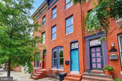 Townhouse For Sale - 122 S Collington Avenue<br/> BALTIMORE, MD 21231