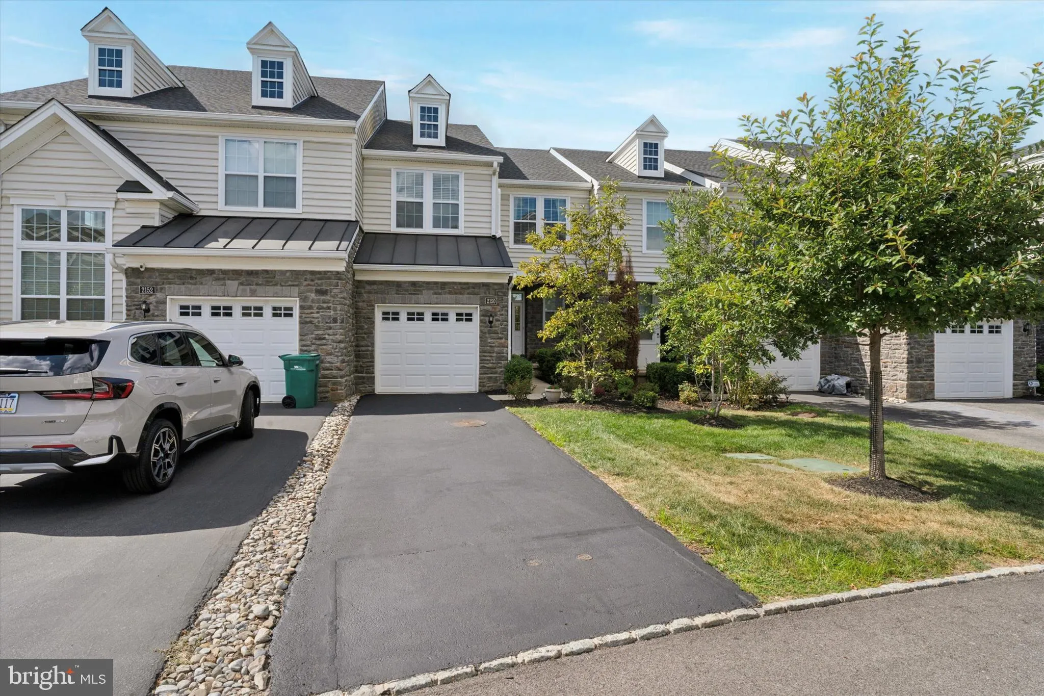 Conshohocken, Pennsylvania 19428, United States, 3 Bedrooms Bedrooms, ,3 BathroomsBathrooms,Residential,Active,192028