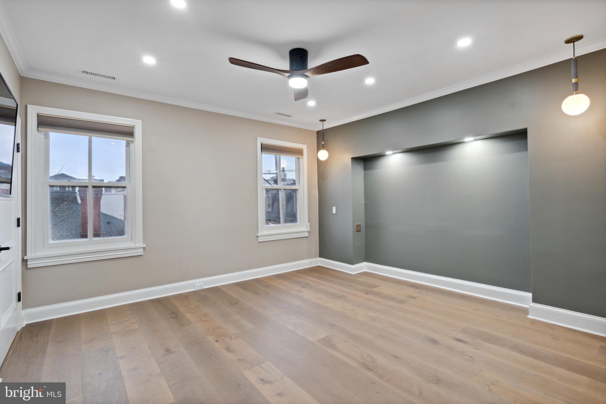 FAIRMOUNT - Residential