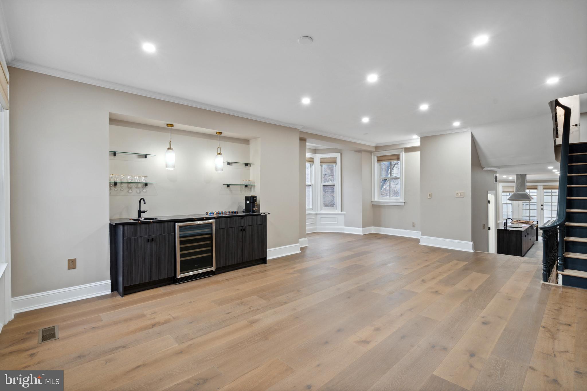 FAIRMOUNT - Residential