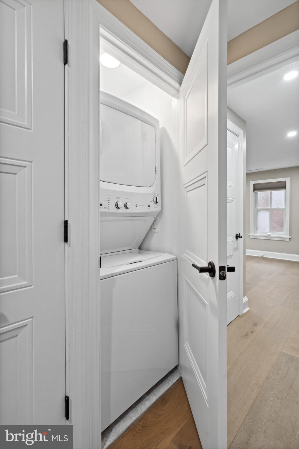 FAIRMOUNT - Residential