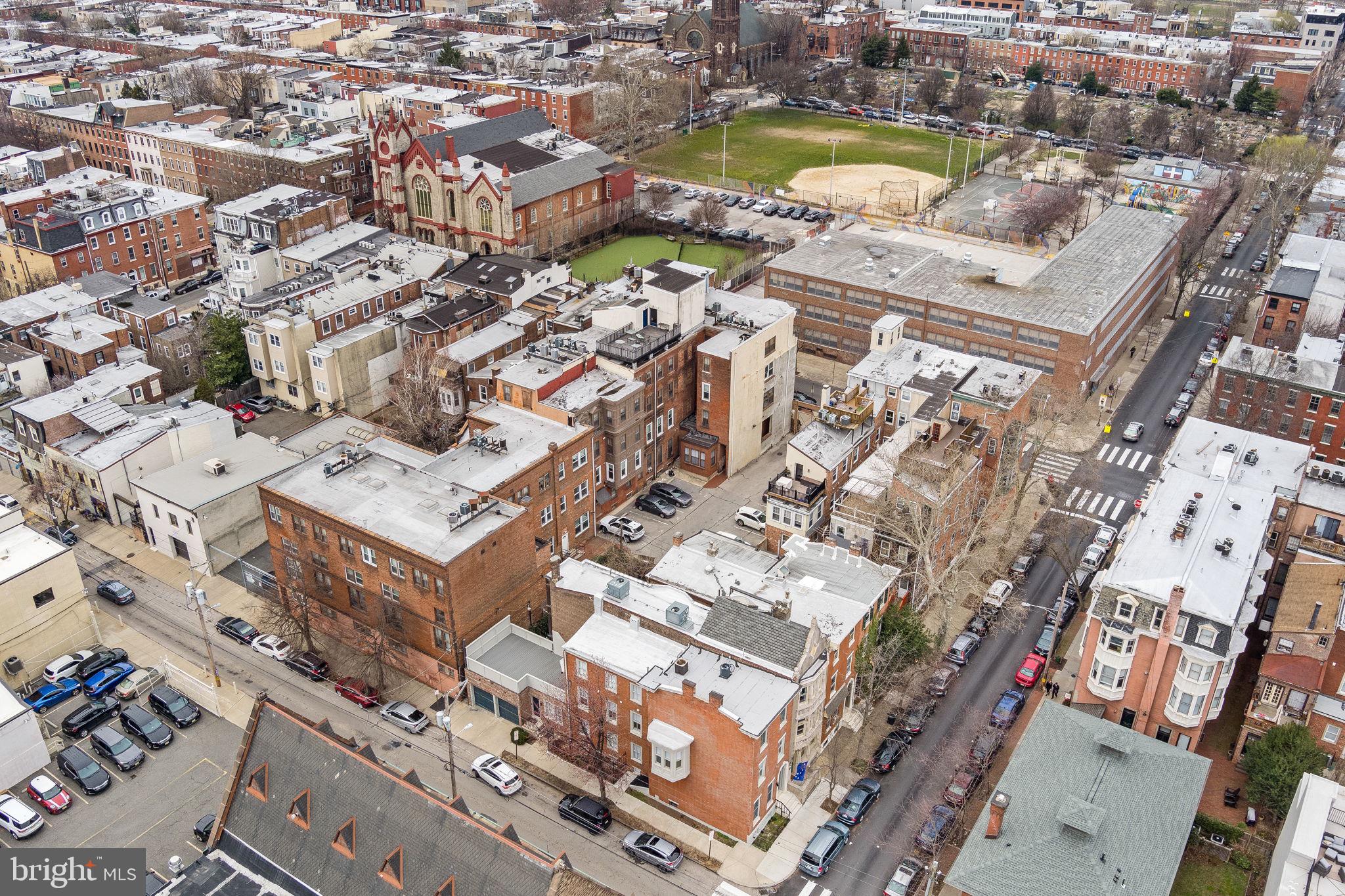 FAIRMOUNT - Residential